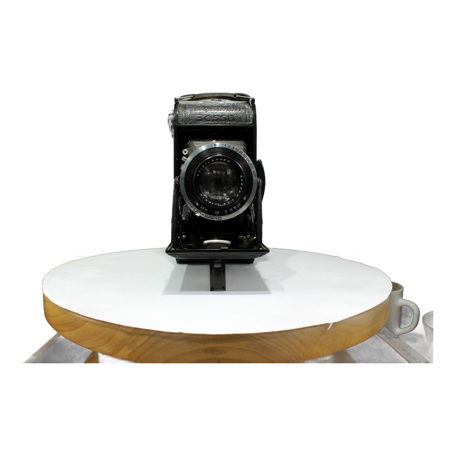Voigtländer Bessa Klappkamera mit Skopar 1:3.5 105mm 10,5cm Compur-Rapid