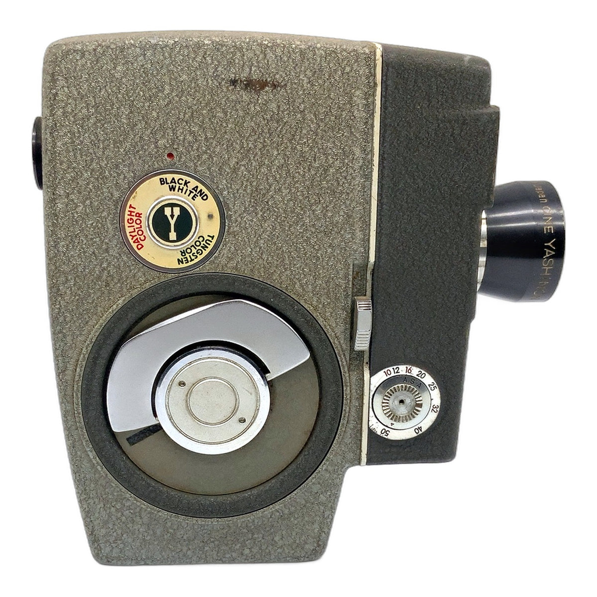 Yashica EE 8 Model-1 Transistor Controlled Filmkamera mit Yashinon 10mm 1:1.4