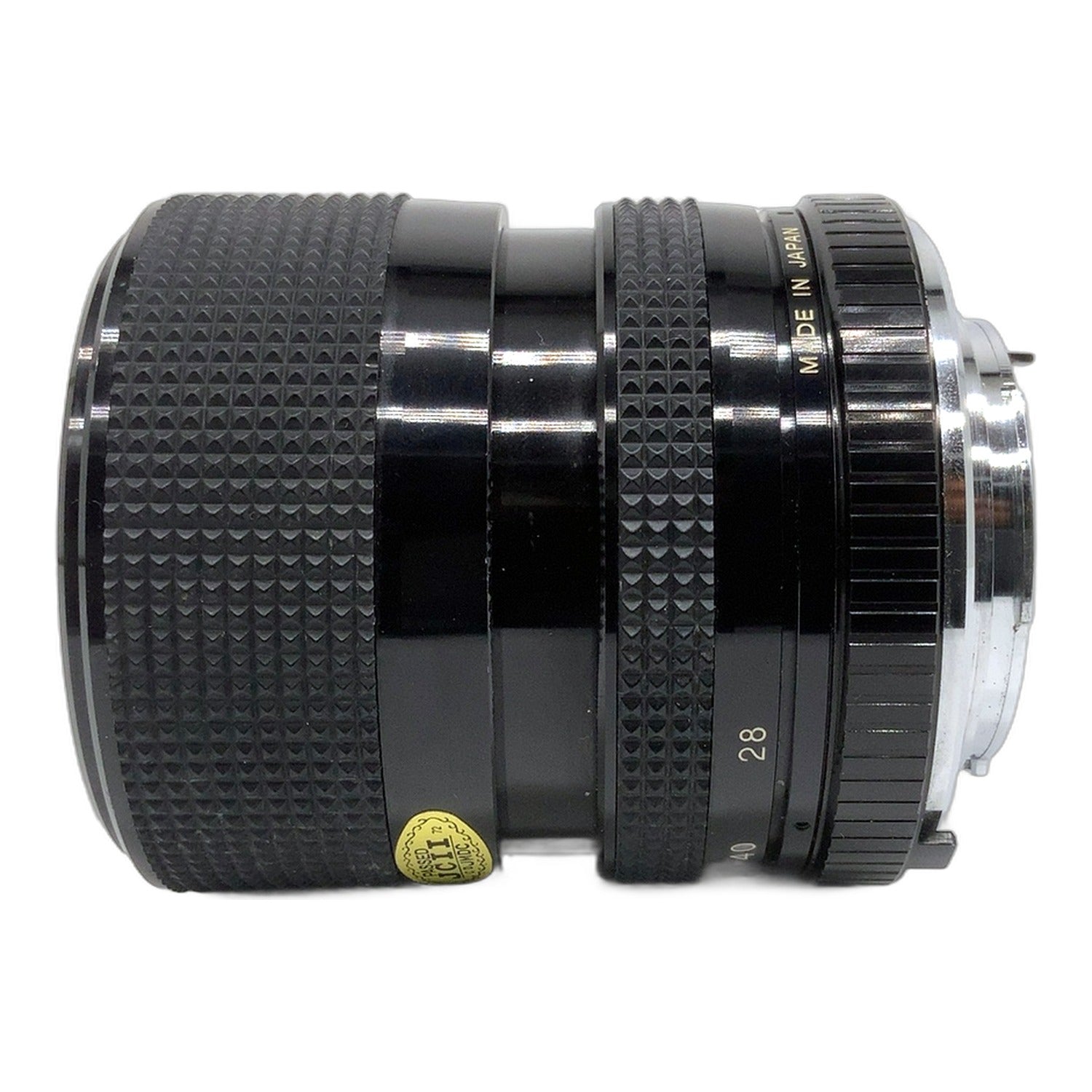 Braun Ultranar MC Auto Zoom Macro 28-70mm 1:3.9-4.8 Objektiv (Minolta MD)