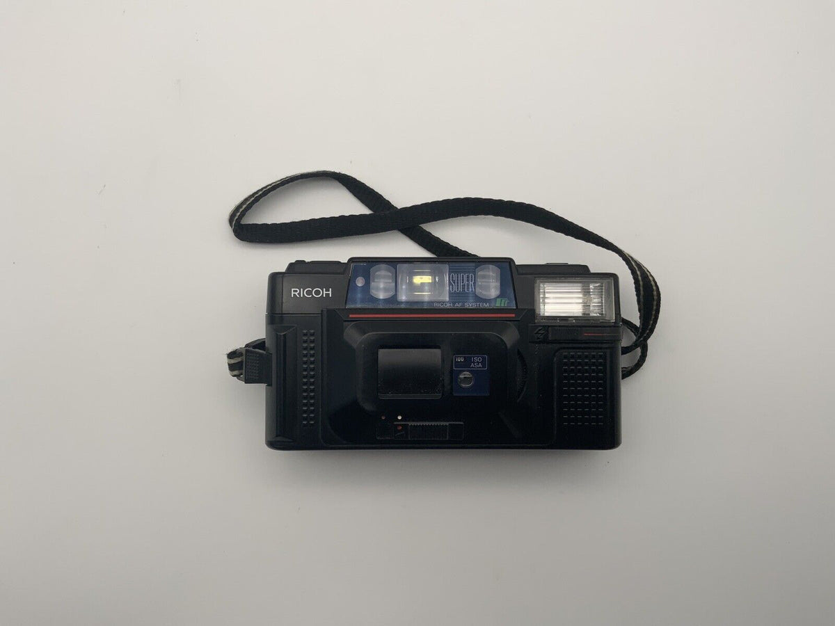Ricoh FF-3AF Super with Rikenon 3.2/35mm analog camera AF autofocus