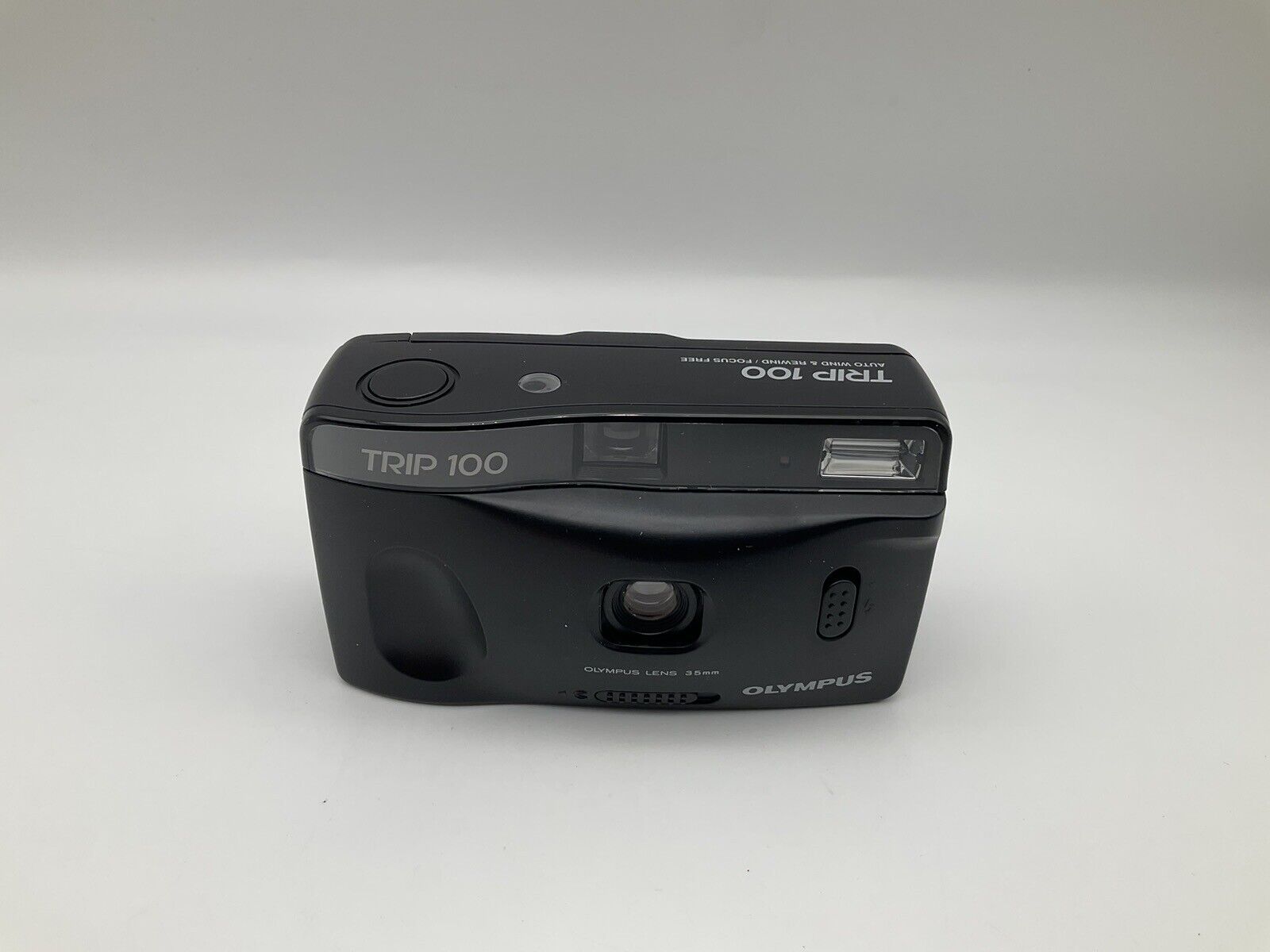 Olympus Trip 100 !Blitz defekt! Kompaktkamera Point & Shoot Analog AF Autofokus