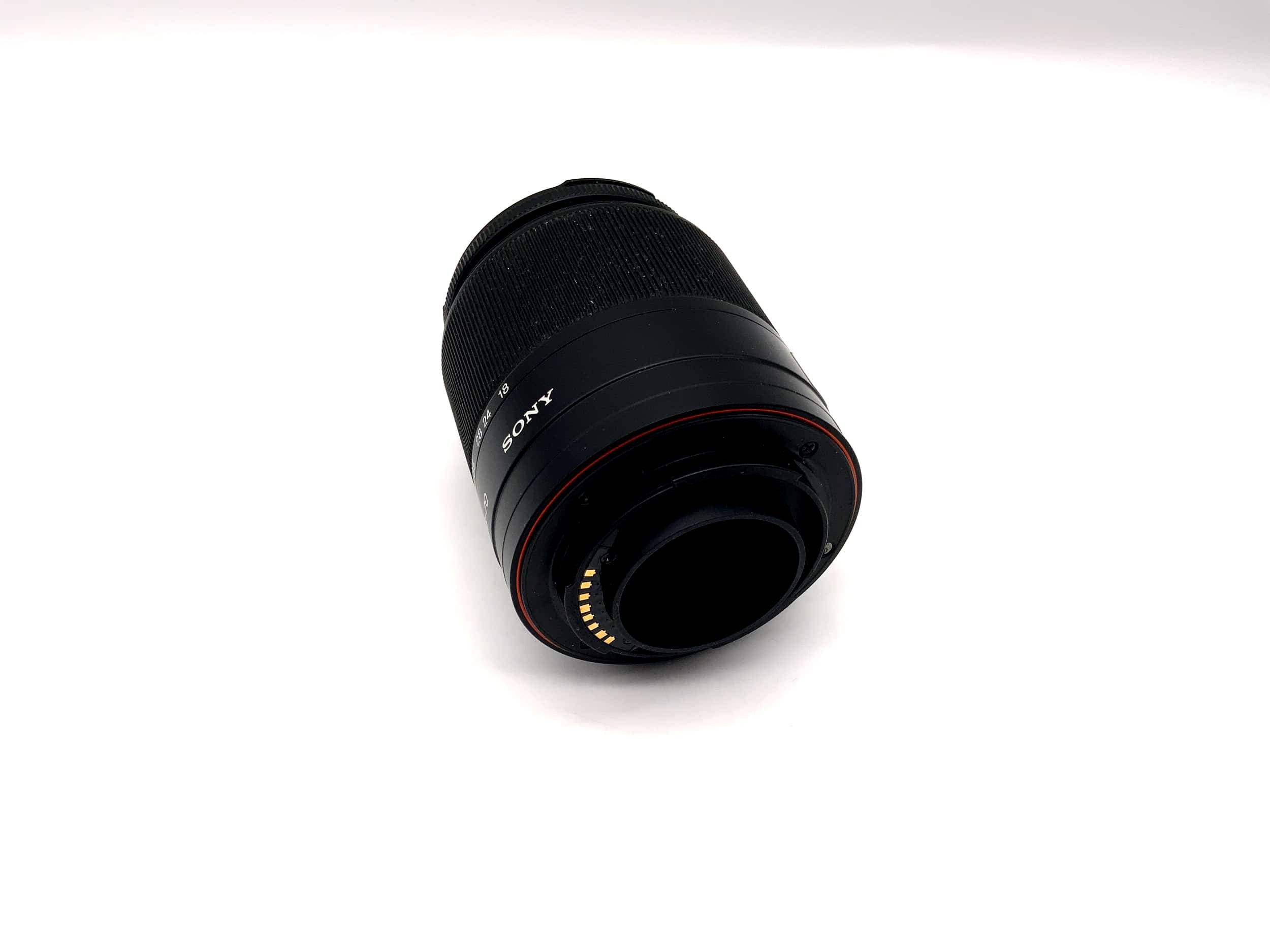 Sony 18-70mm 1:3.5-5.6 Objektiv Minolta AF DT 0.38m/1.3ft Macro Lens (Sony A )