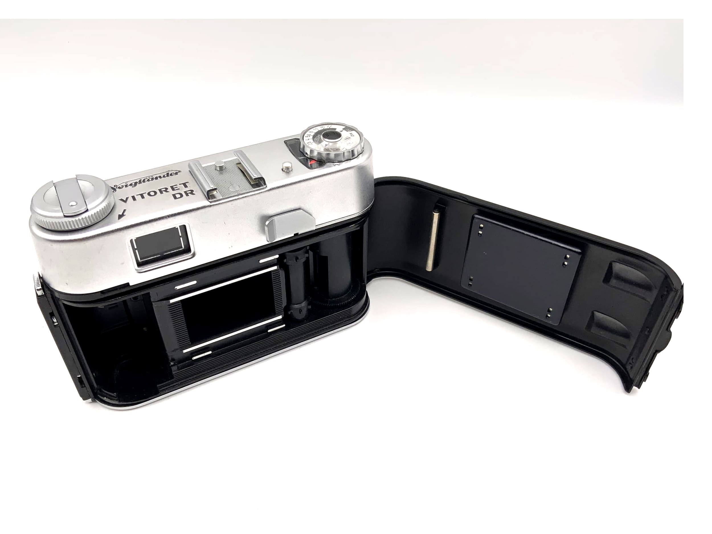 Voigtländer Vitoret DR Sucherkamera mit Color Lanthar 50mm 2.8 35mm Prontor 300