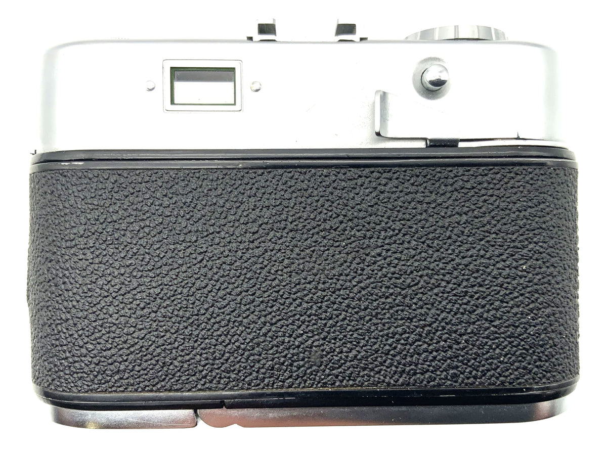 Voigtländer Vito BL viewfinder camera with Color Skopar 50mm 1:3.5 and 35mm Prontor SVS lenses.