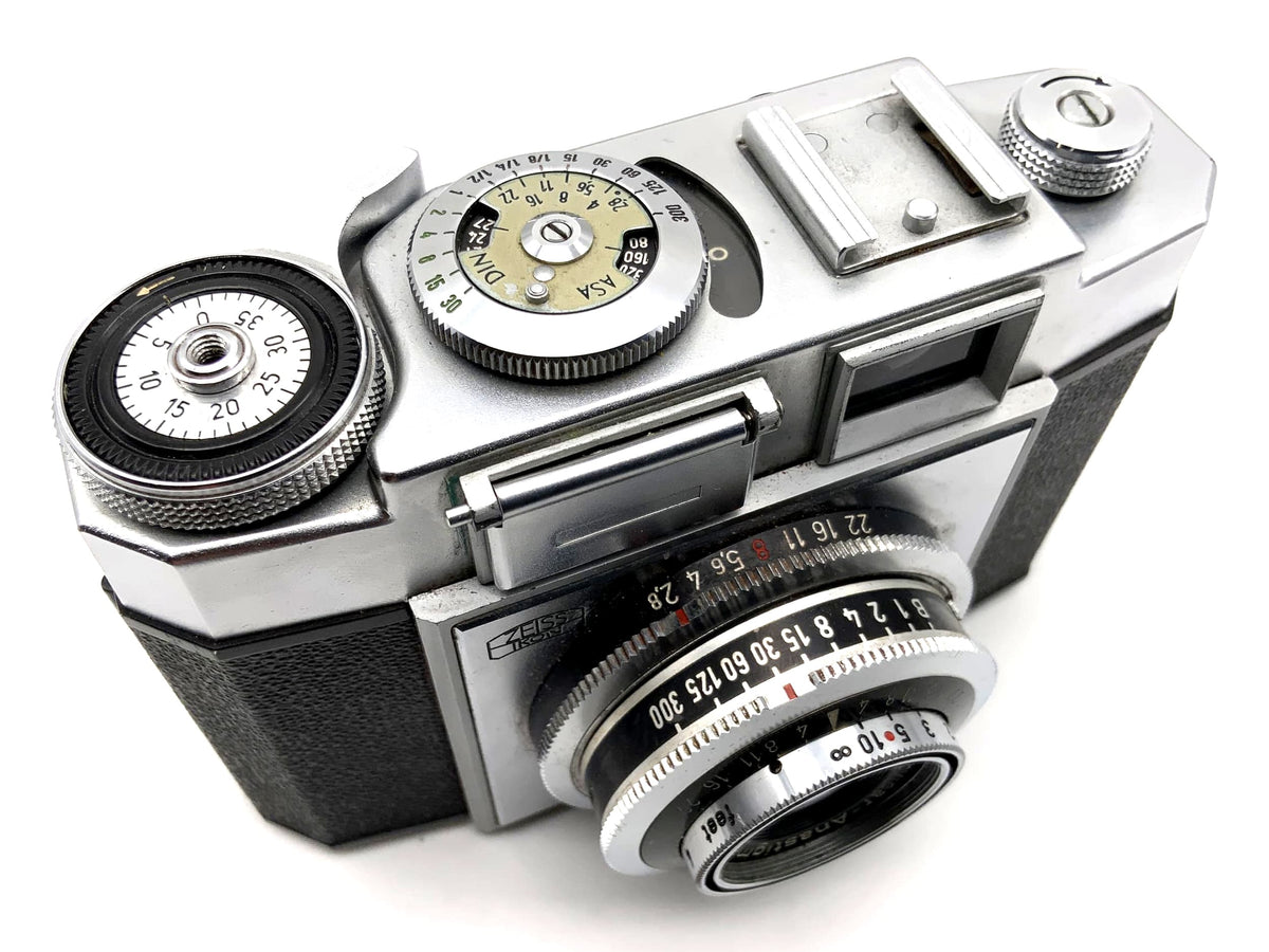 Zeiss Ikon Contina Sucherkamera mit Novicar-Anastigmat 45mm 1:2.8 35mm