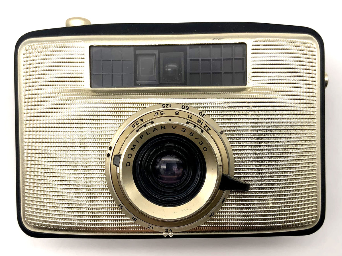 Pentacon Penti II Sucherkamera mit Domiplan V 30mm 1:3.5 35mm gold/schwarz