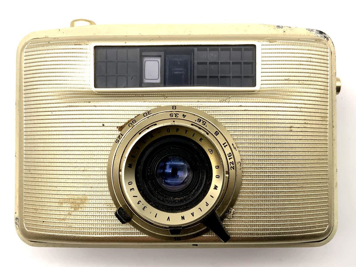 Pentacon Penti II Sucherkamera mit Domiplan 30mm 1:3.5 35mm gold/beige