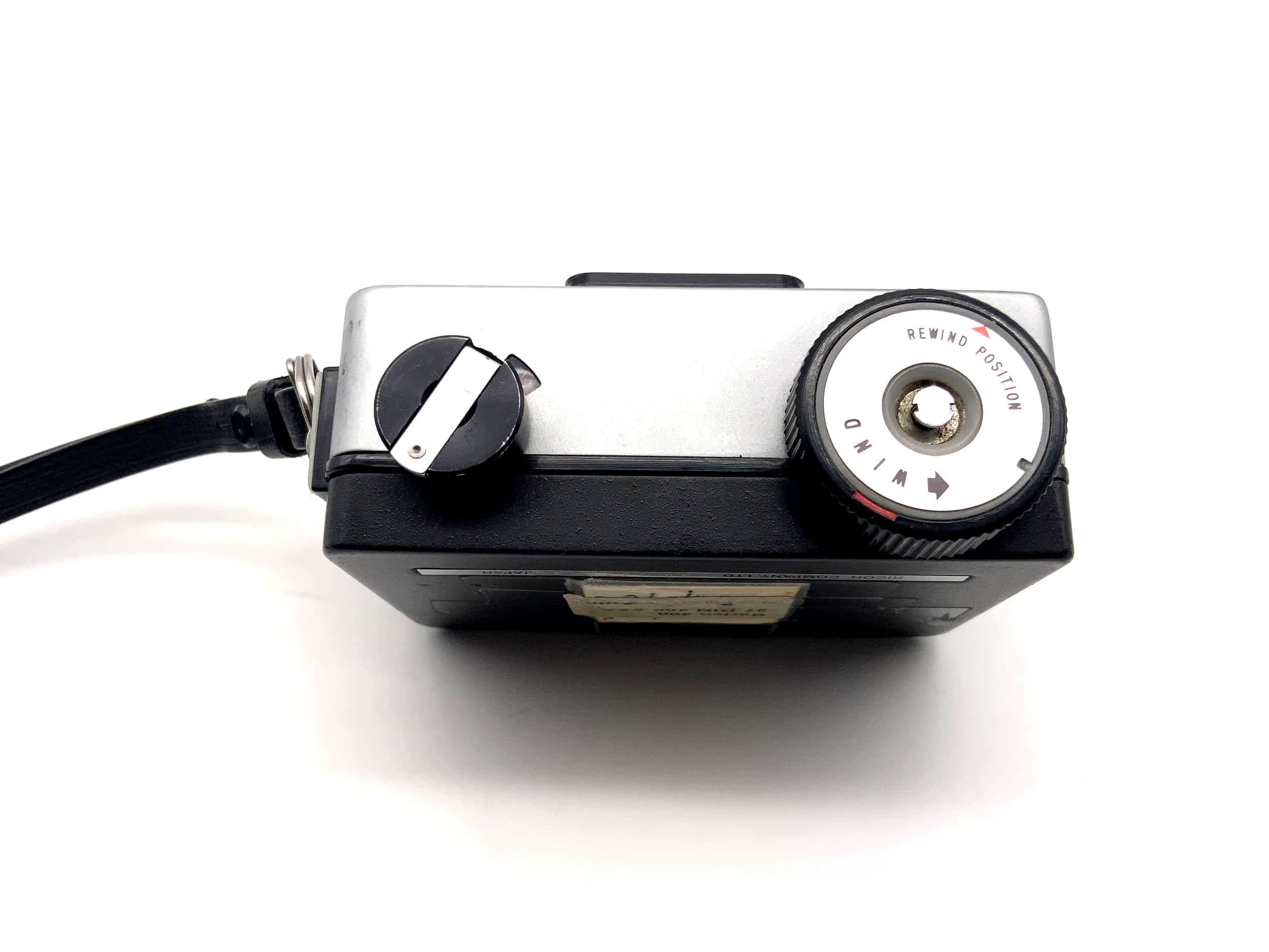 Ricoh E2 viewfinder camera with 25mm 1:2.8 lens, 35mm compact camera, auto half