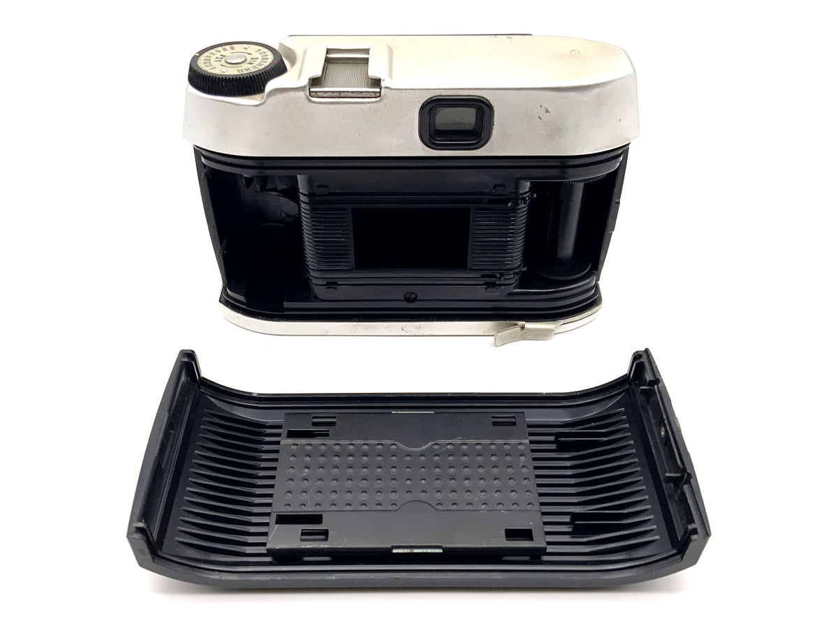 Appareil photo compact 35 mm Balda Baldinette avec viseur et objectif Color Isconar 45 mm 1:2.8