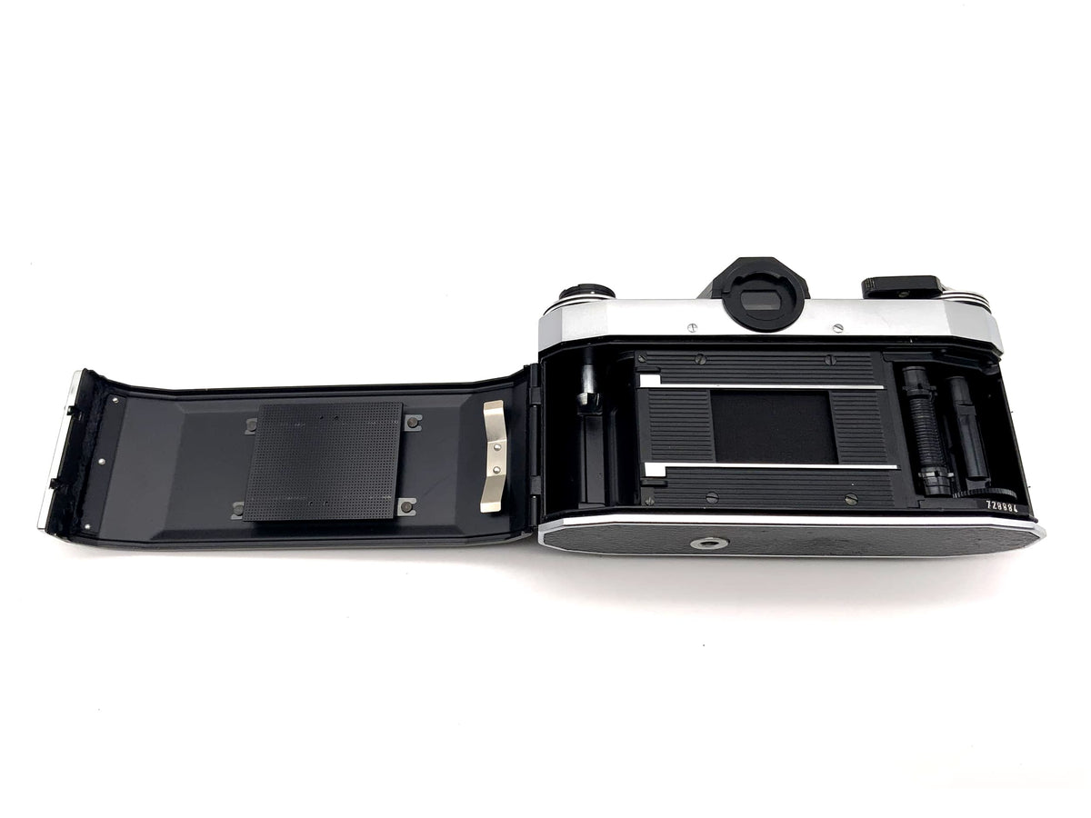 Pentacon Pentaflex SL Spiegelreflexkamera SLR 35mm Kamera Body Gehäuse