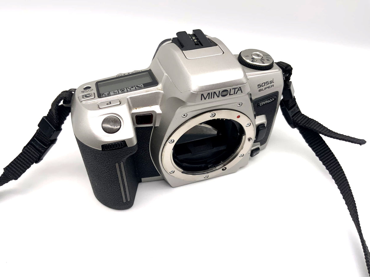 Boîtier Minolta Dynax 505si super reflex AF 35 mm