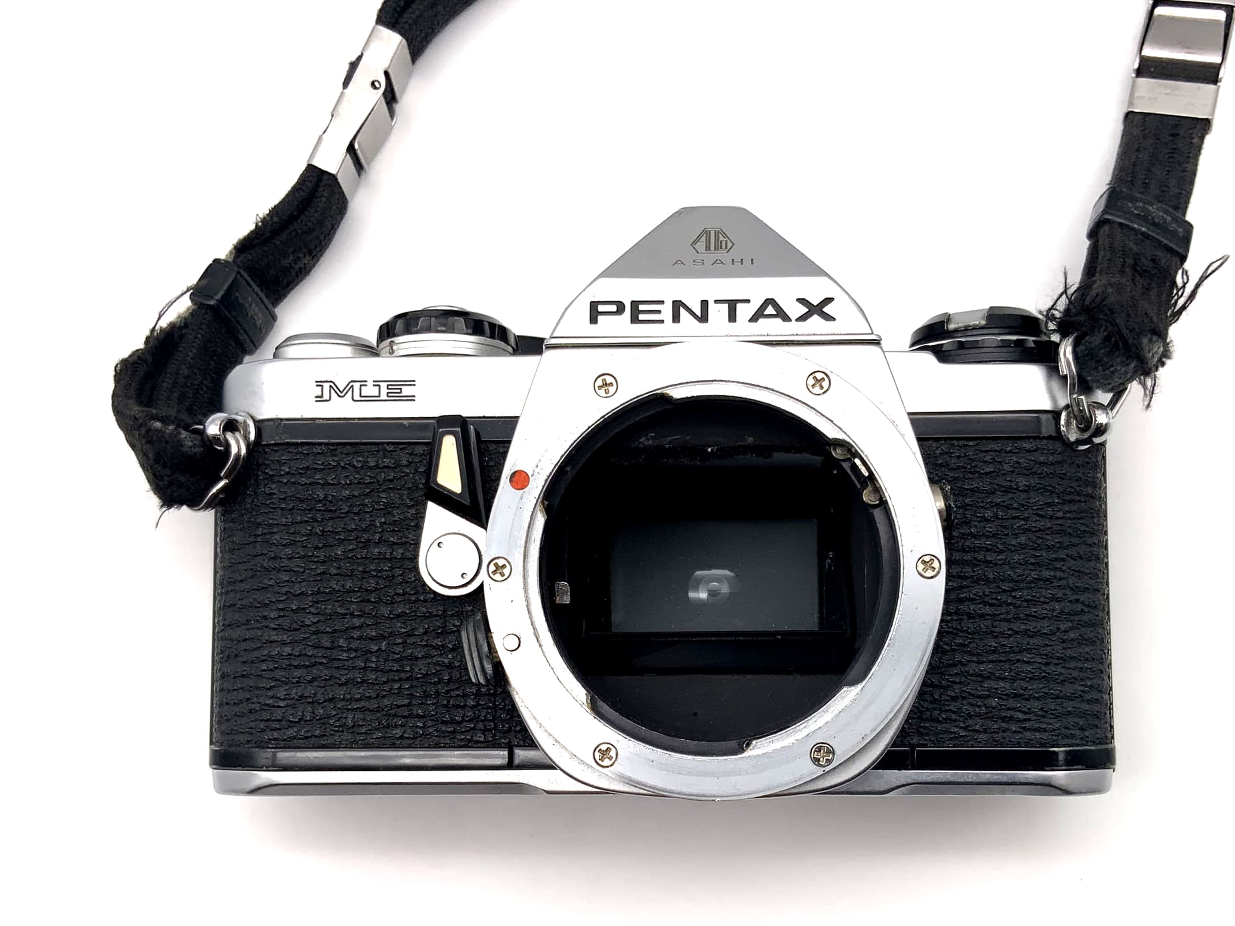 Pentax ME SLR 35mm camera body (light meter defective!)