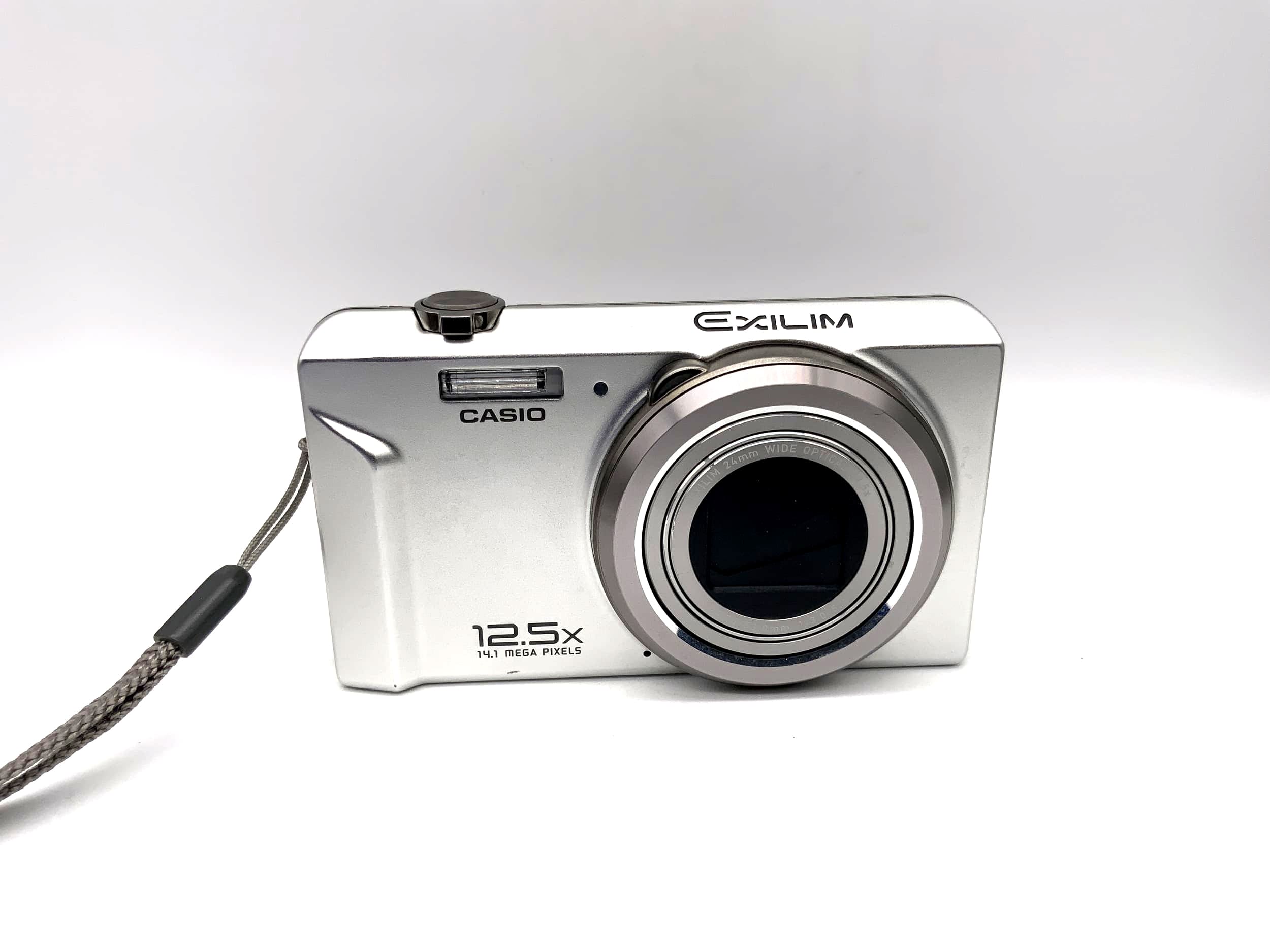 Casio Exilim EX-ZS100 24mm Wide Optical 12.5x f=4.24-53.0mm 1:3.0-5.9 CCD 14.1MP