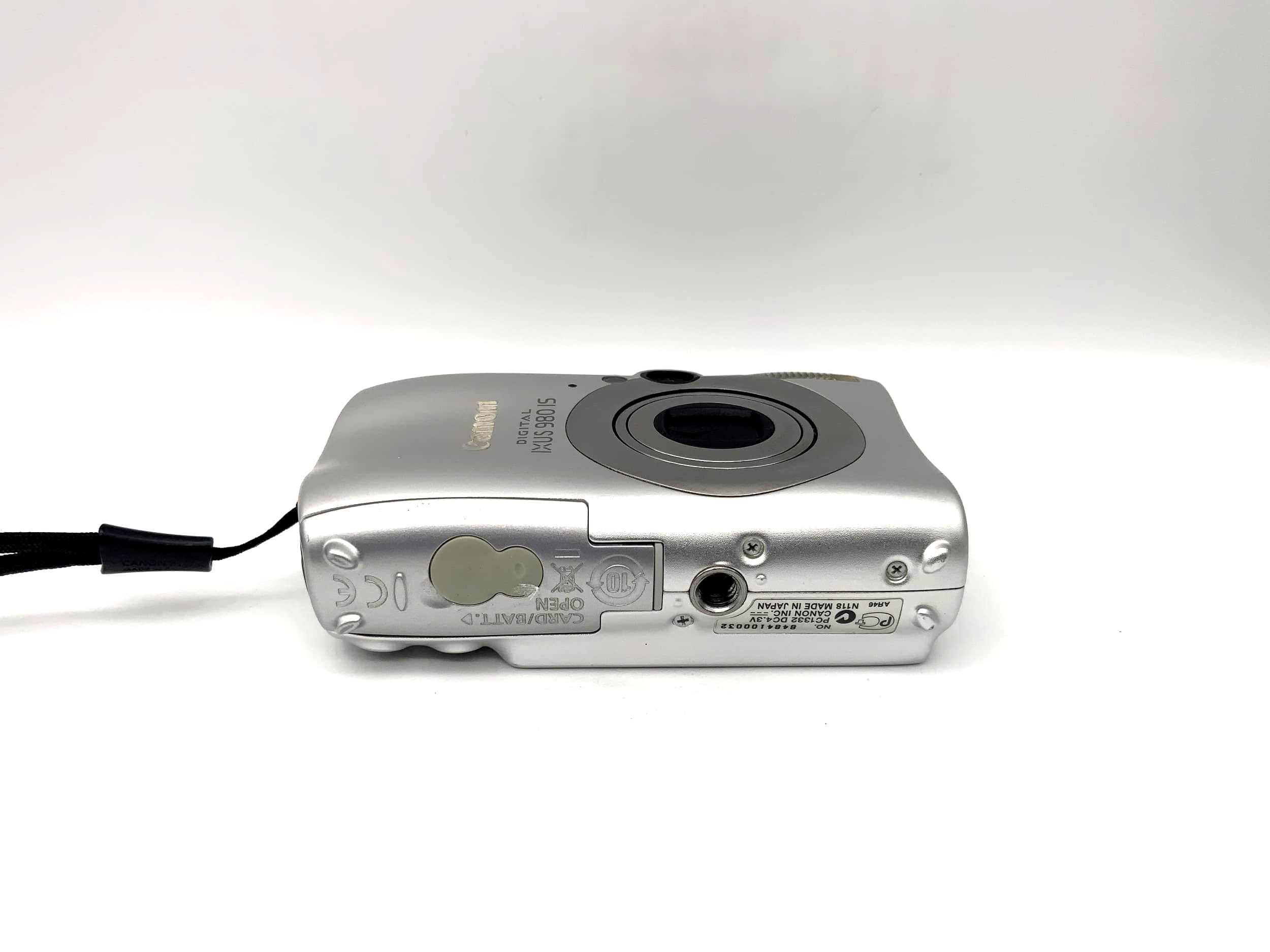 Canon IXUS 980 IS mit Zoom Lens 3.7x IS 7.7-28.5mm 1:2.8-5.8 14.7 MP Ai AF