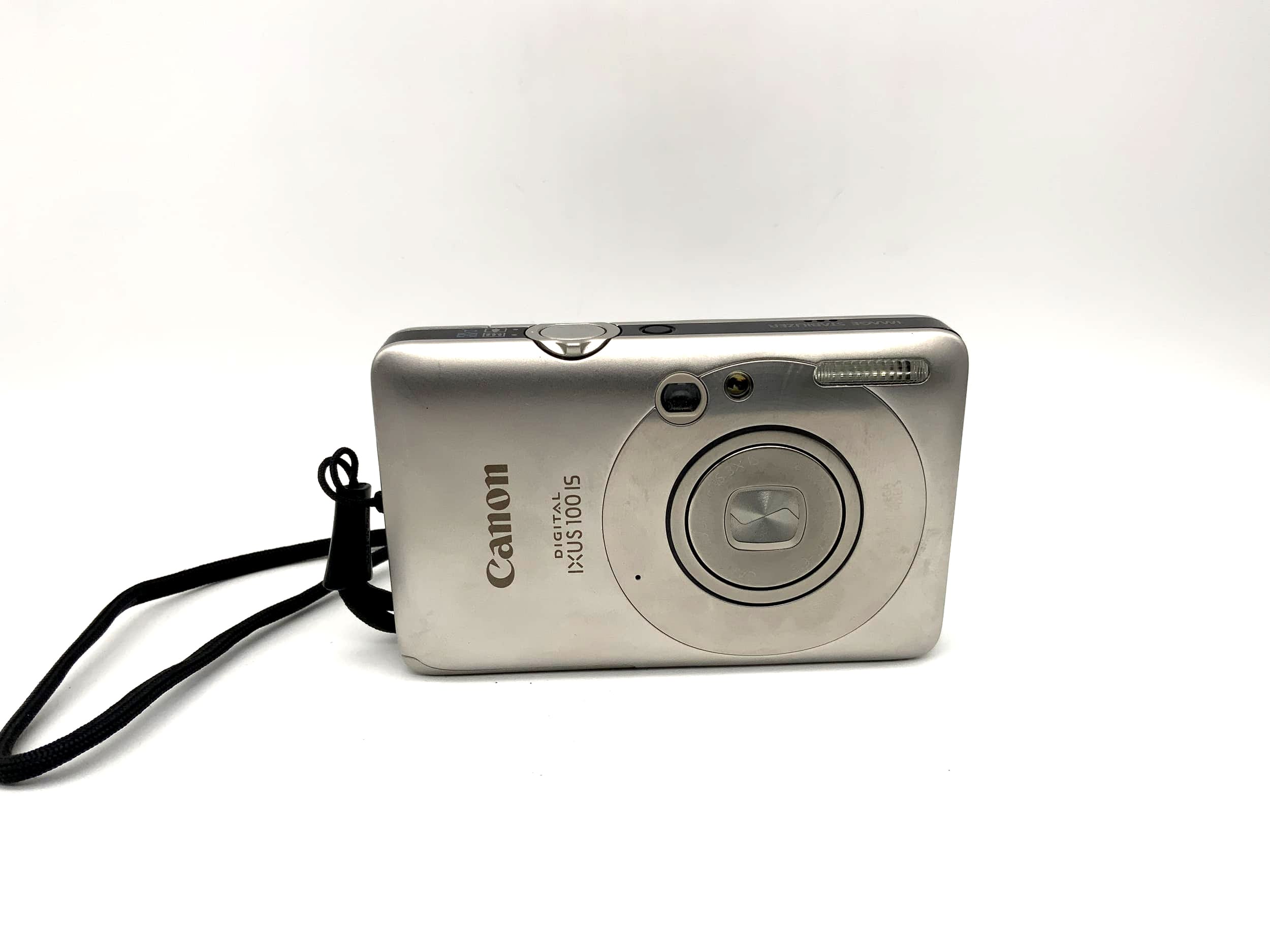 Canon IXUS 100 IS mit Zoom Lens 3x IS 5.9-17.9mm 1:3.2-5.8 12.1 MP