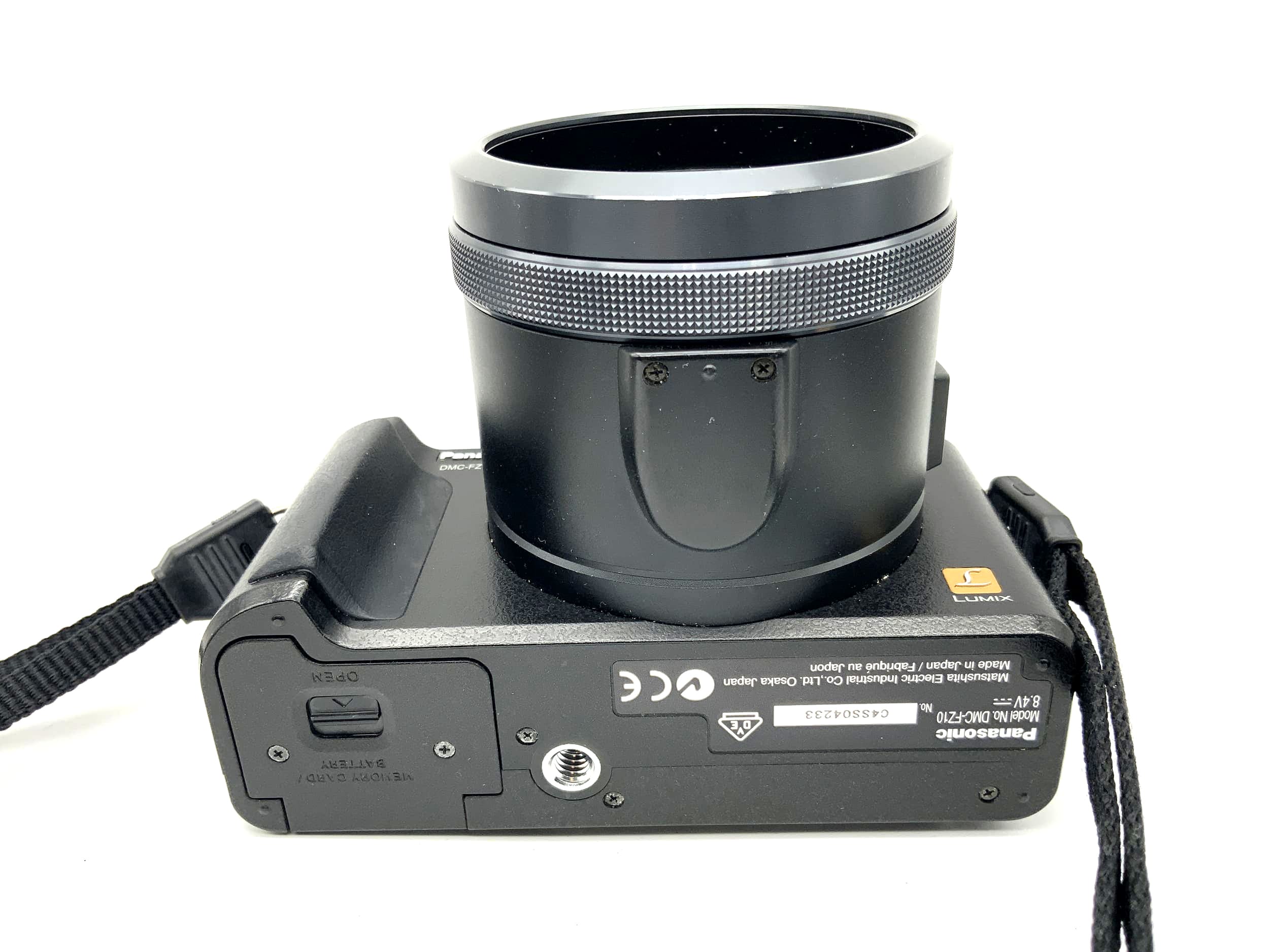 Panasonic Lumix DMC-FZ10 Leica DC Vario Elmarit 1:2.8/6-72 ASPH 12x Optical Zoom