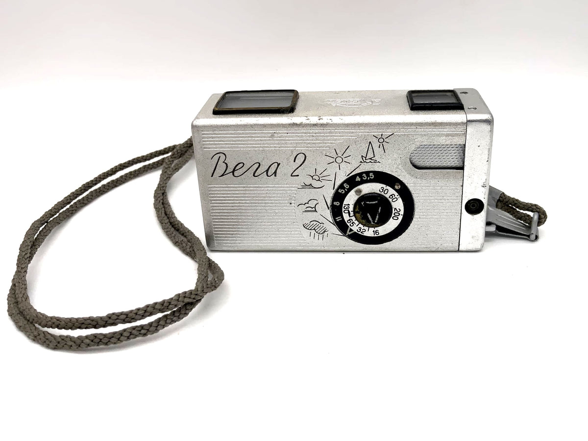 Kiev Vega 2 Miniaturkamera mit Industar M 1:3,5/ 23mm Kleinstbildkamera