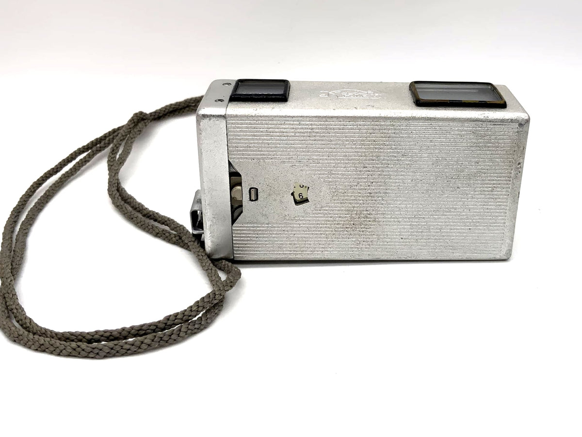 Kiev Vega 2 Miniaturkamera mit Industar M 1:3,5/ 23mm Kleinstbildkamera