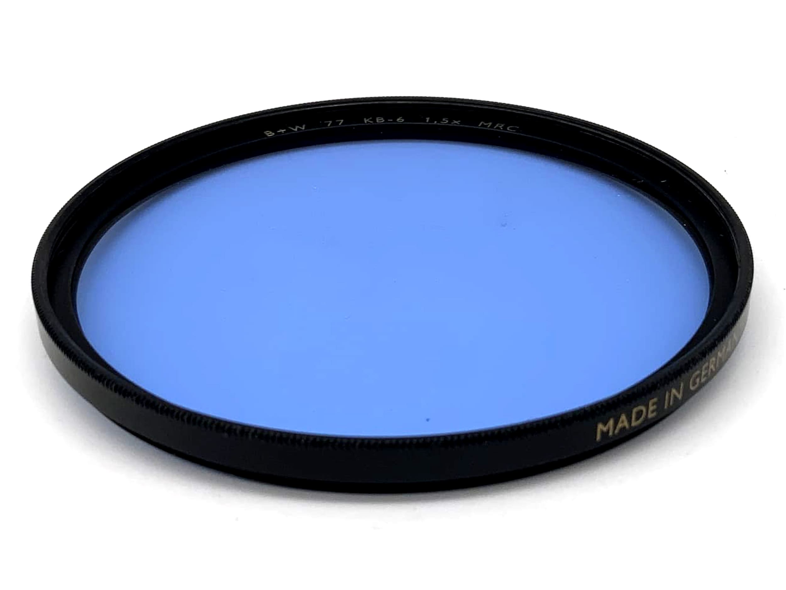 B+W Farbfilter KB-6 1,5 MRC Blau Blue Filter 77mm Kreisförmig Filtergewinde M77