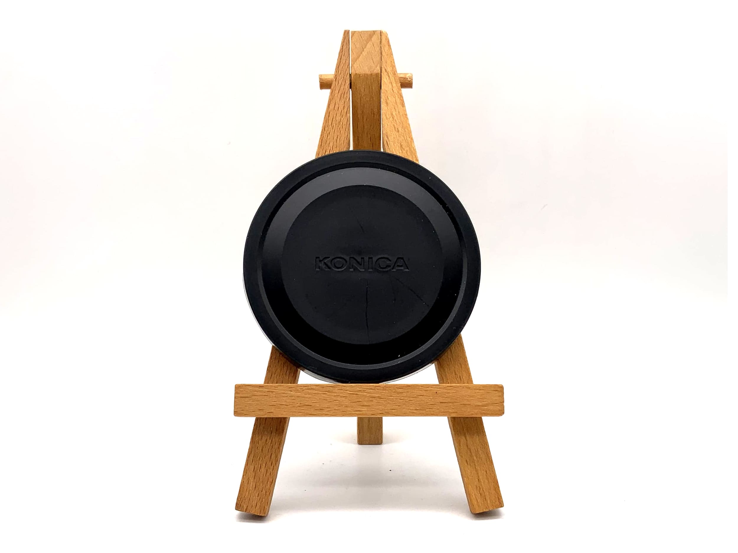 Konica Objektivfrontdeckel 57mm Slip On Gummi Objektivdeckel Kappe lens cap