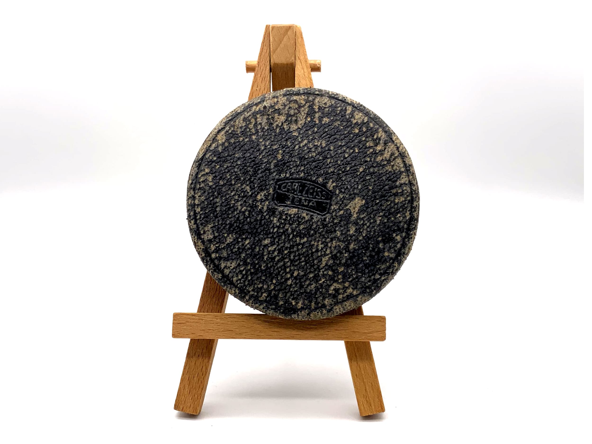 Carl Zeiss 60mm Slip-On Leather Lens Cap