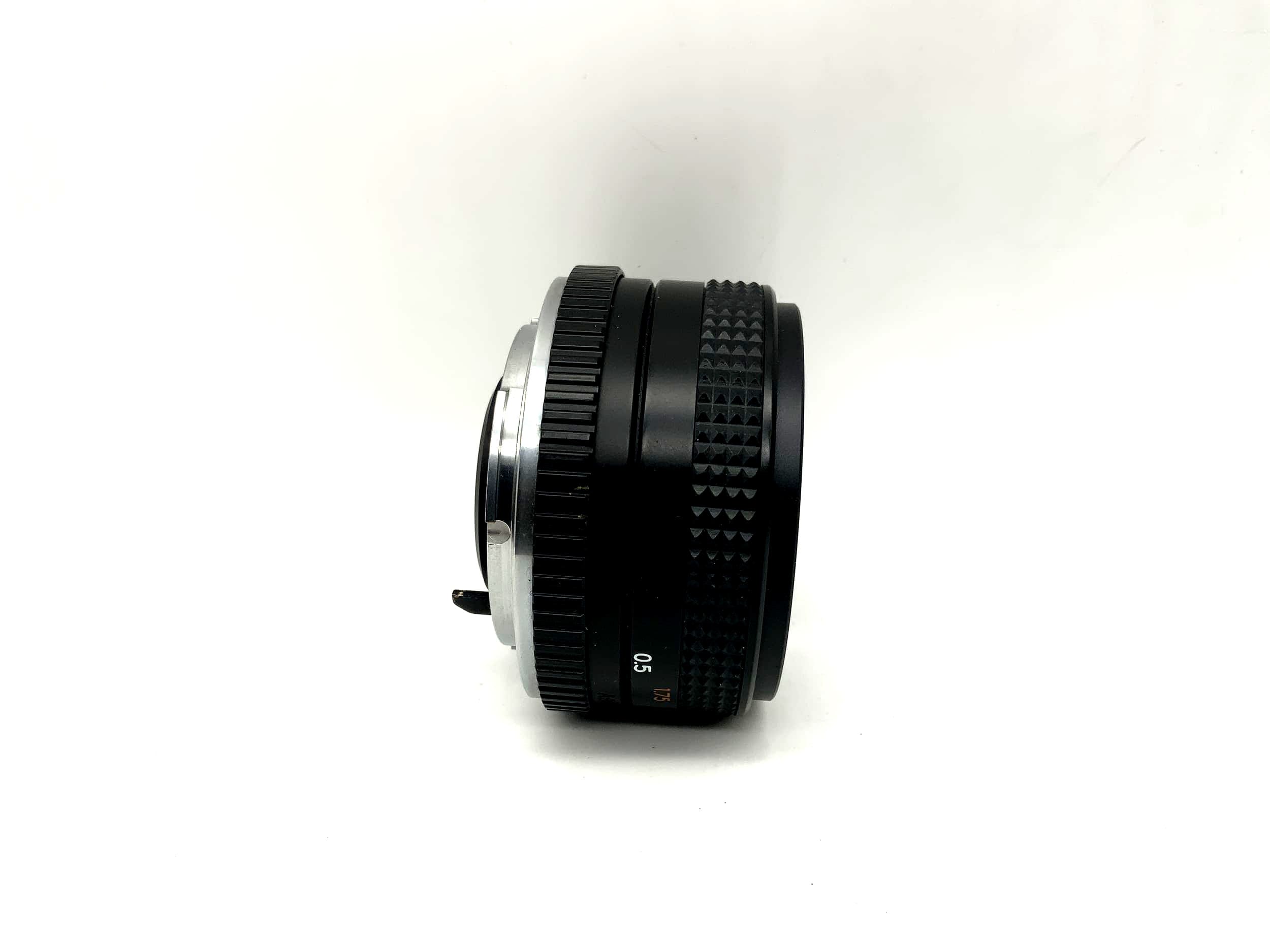 Yashica 50mm 1:2 Objektiv ML Lens Kamera Camera Lens (Yashica/Contax)