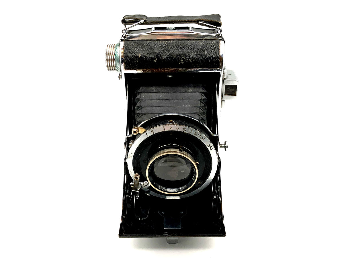 Klappkamera mit Rodenstock Trinar Anastigmat 1:2.9 f=7,5cm
