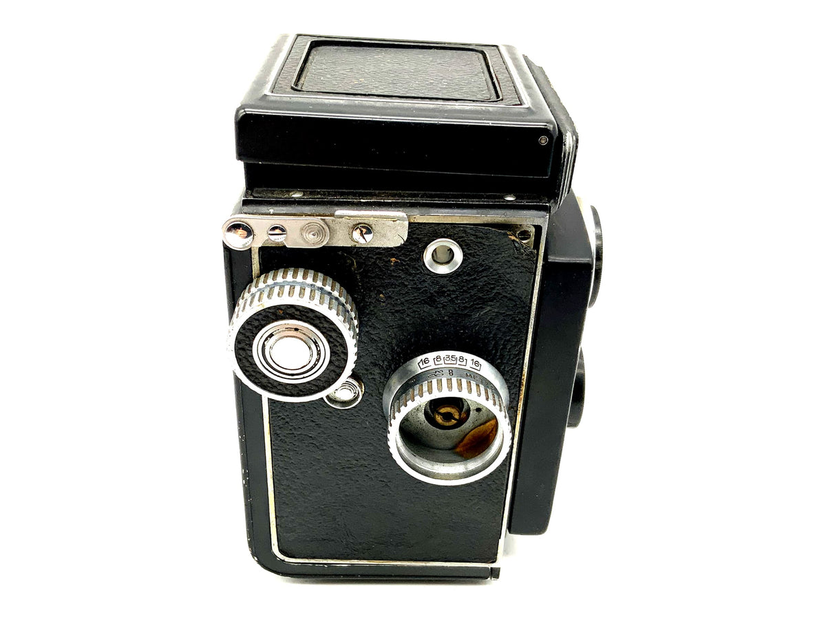 Aires Airesflex TLR mit Olympus Zuiko F.C. 1:3.5/7,5cm zweiäugige Kamera