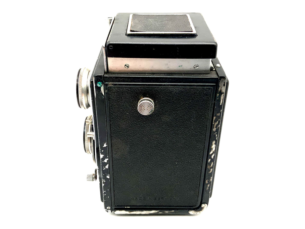 Welta Reflexiona II TLR with E.Ludwig Meritar red V 1:3.5 f=75mm Cludor two-lens
