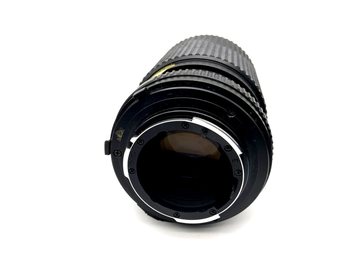 Tokina 35-135mm 1:3.5-4.5 Objektiv RMC Kamera Lens (Minolta MD)
