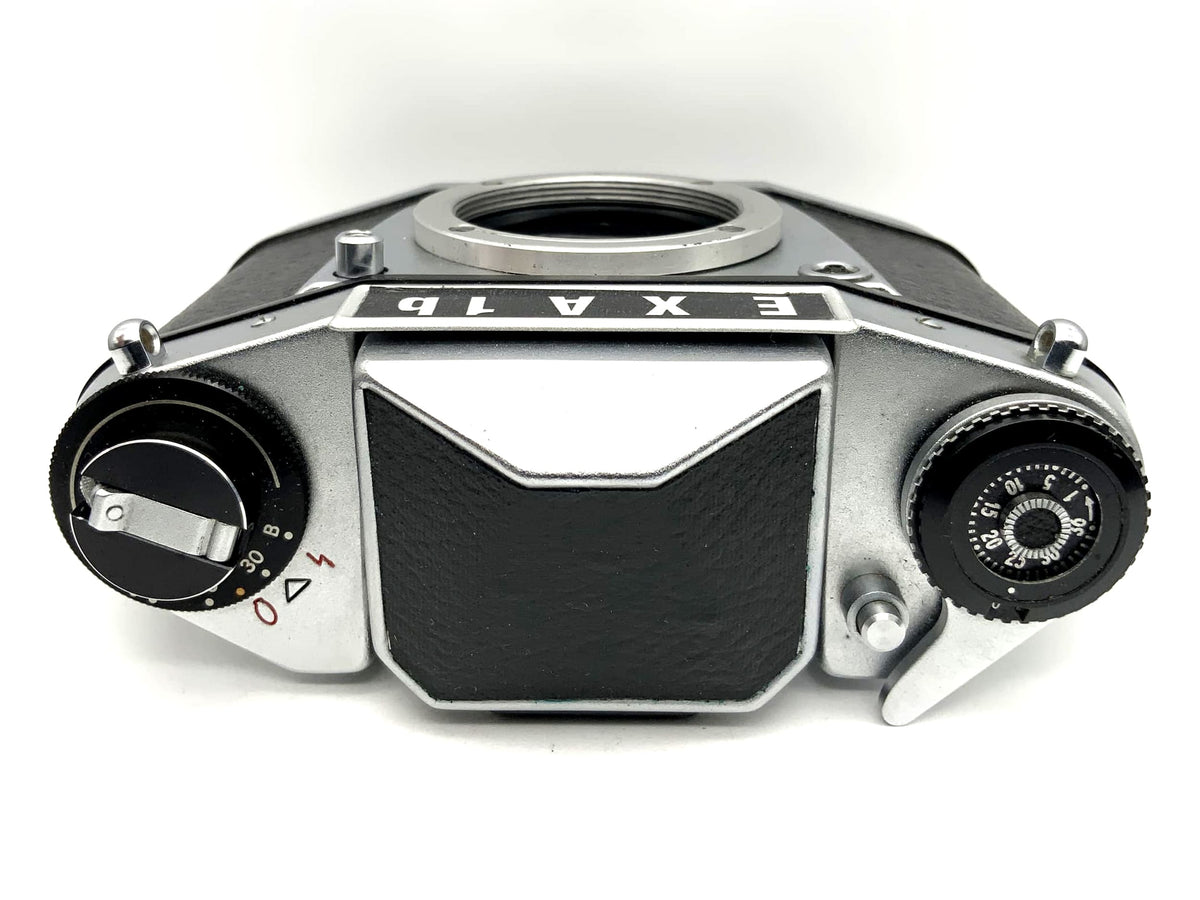 Exa 1b 35mm SLR camera with prism Exakta Ihagee body (M42)