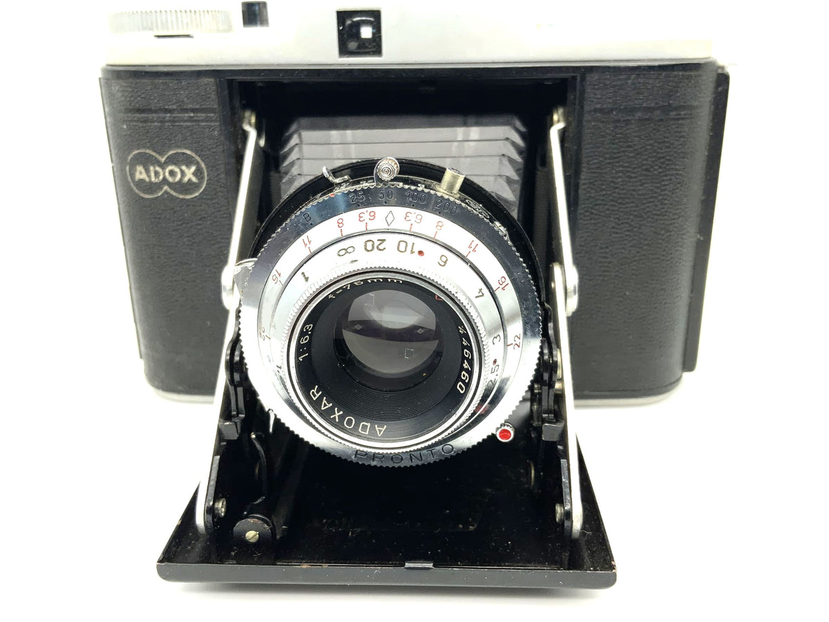 Appareil photo pliant Adox Golf avec objectif Adoxar 1:6.3 75 mm rouge V Pronto