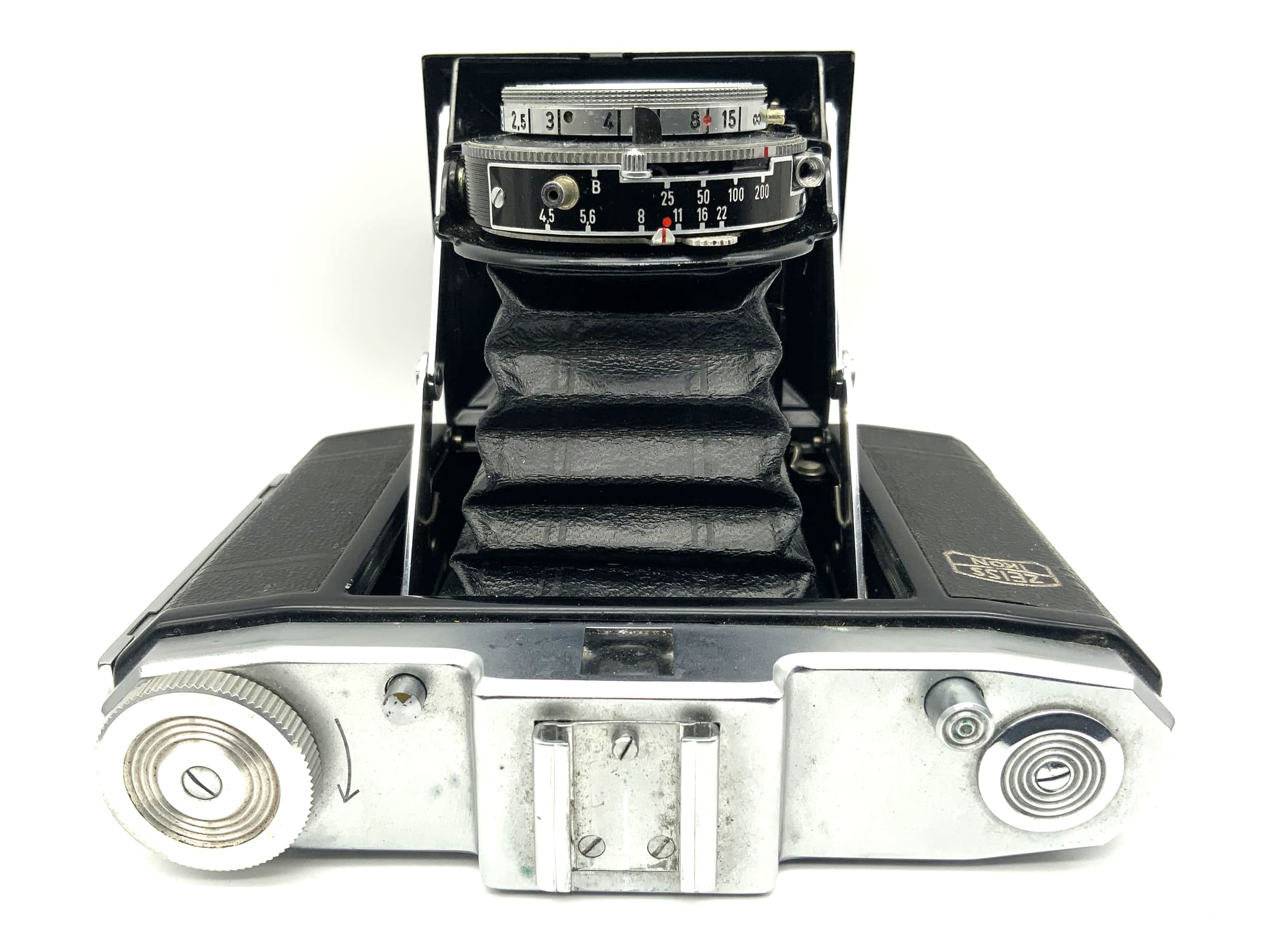 Zeiss Ikon Nettar 517/16 folding camera with Novar Anastigmat 1:4.5 75mm Pronto