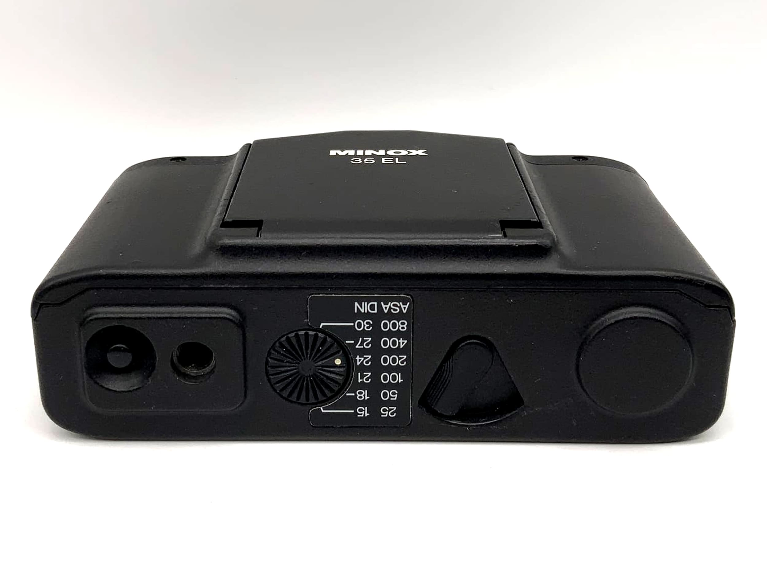 Minox 35 EL Sucherkamera mit Color-Minotar 1:2.8 f=35mm Point&Shoot