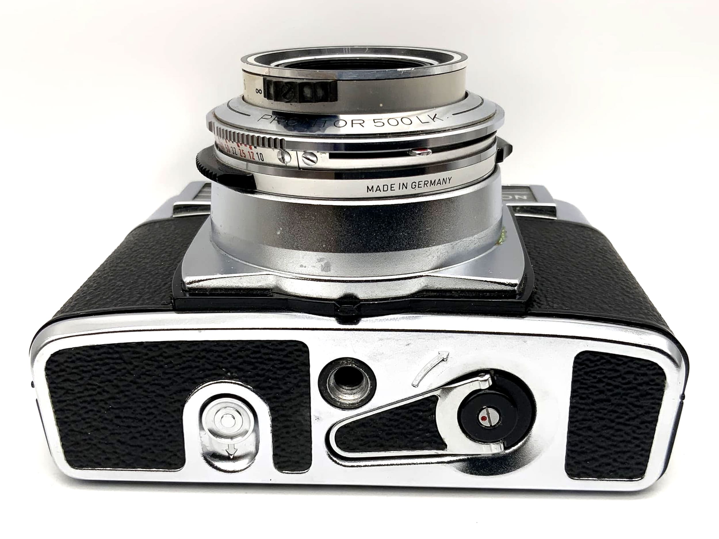 Zeiss Ikon Contessa LKE mit Tessar 1:2.8/50mm Prontor 500 LK !Beli defekt!