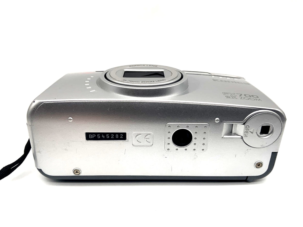 Konica FX700 Appareil photo compact avec objectif zoom 35-70 mm, appareil photo argentique, autofocus 35 mm, zoom 2x