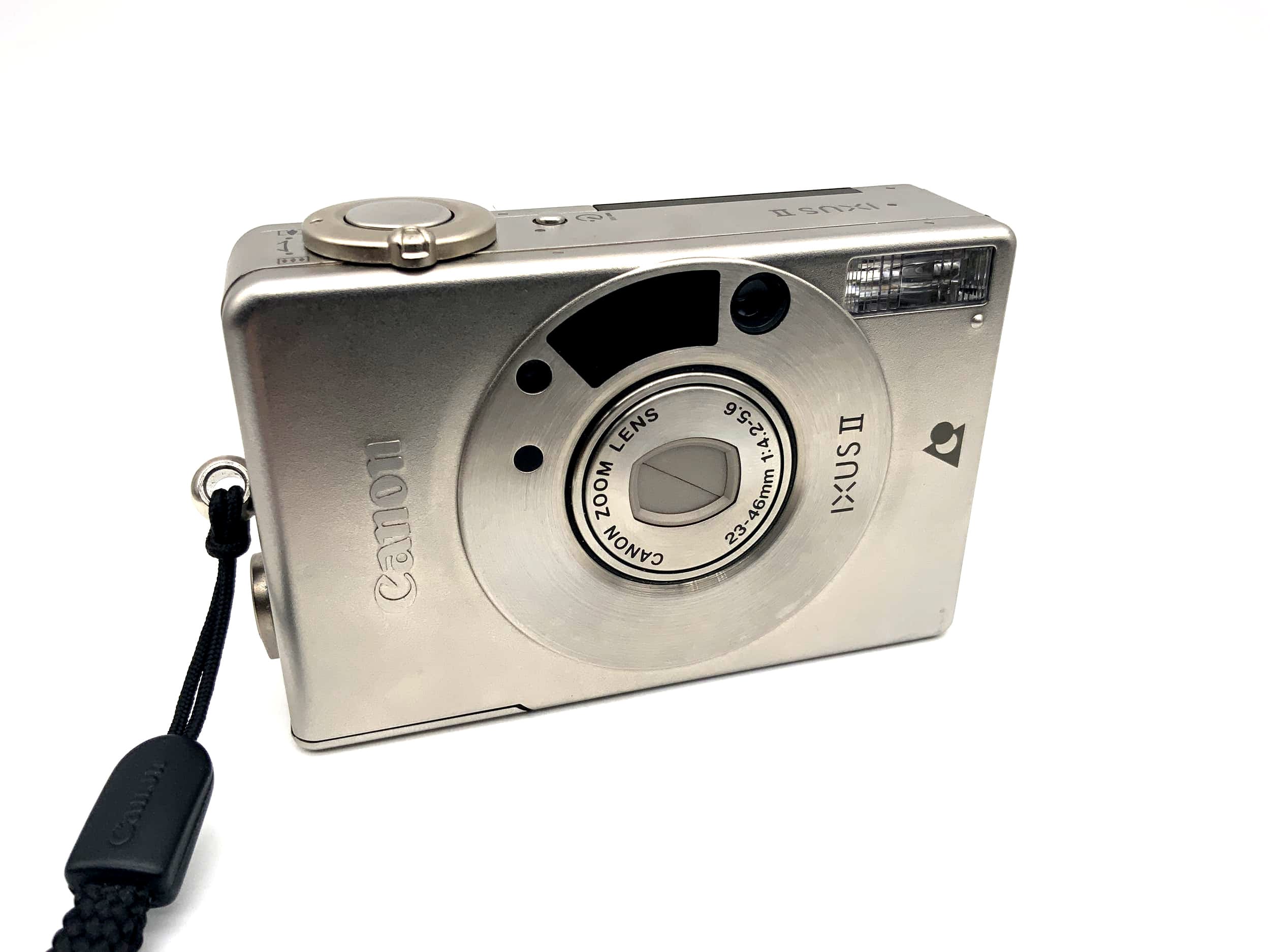 Canon IXUS II Point&Shoot mit Zoom Lens 23-46mm 1:4.2-5.6 Analogkamera APS