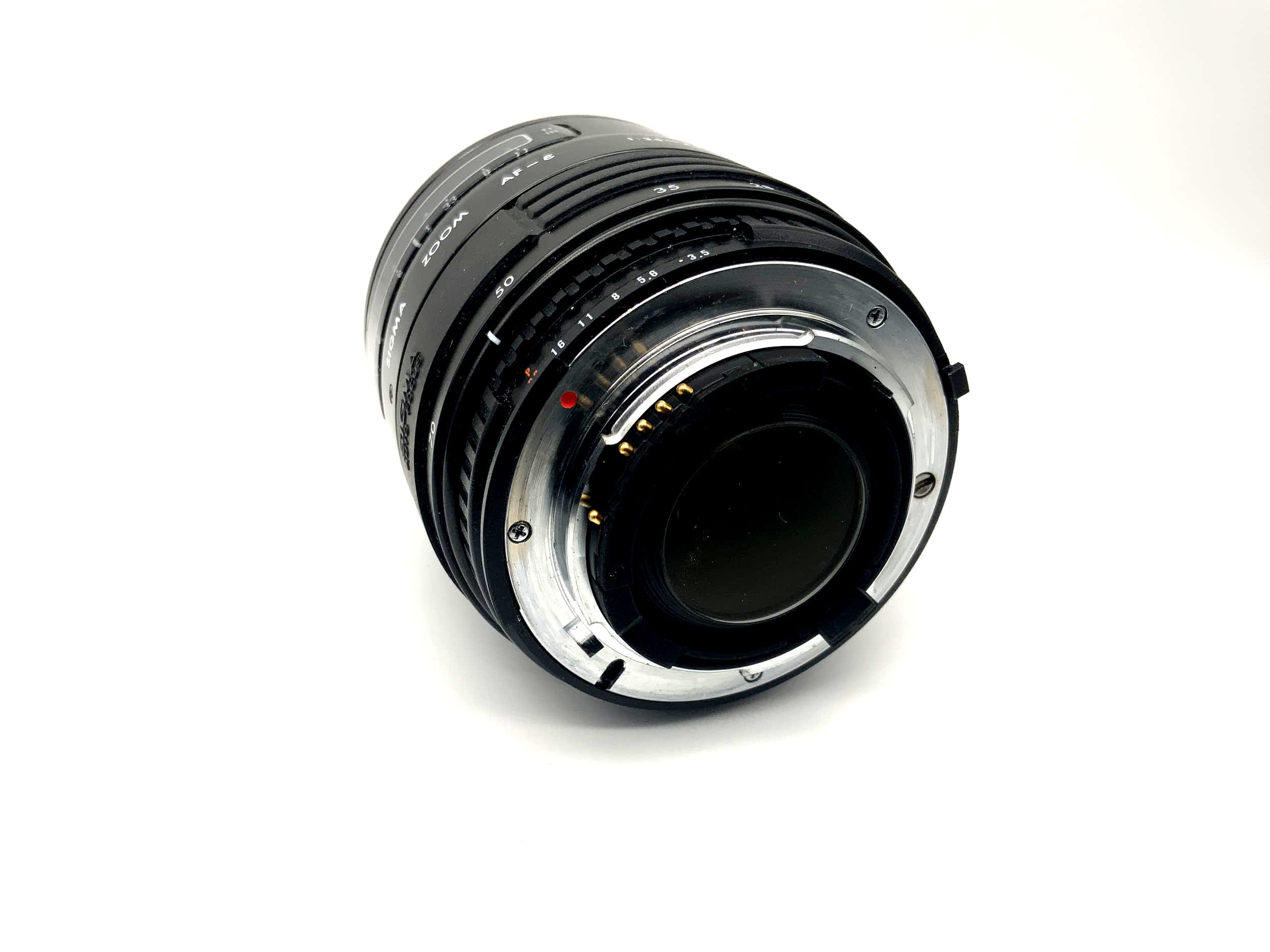 Sigma 28-70mm 1:3.5-4.5 Objektiv Zoom-E AF-E Multi Coated MC Lens (Nikon AF)