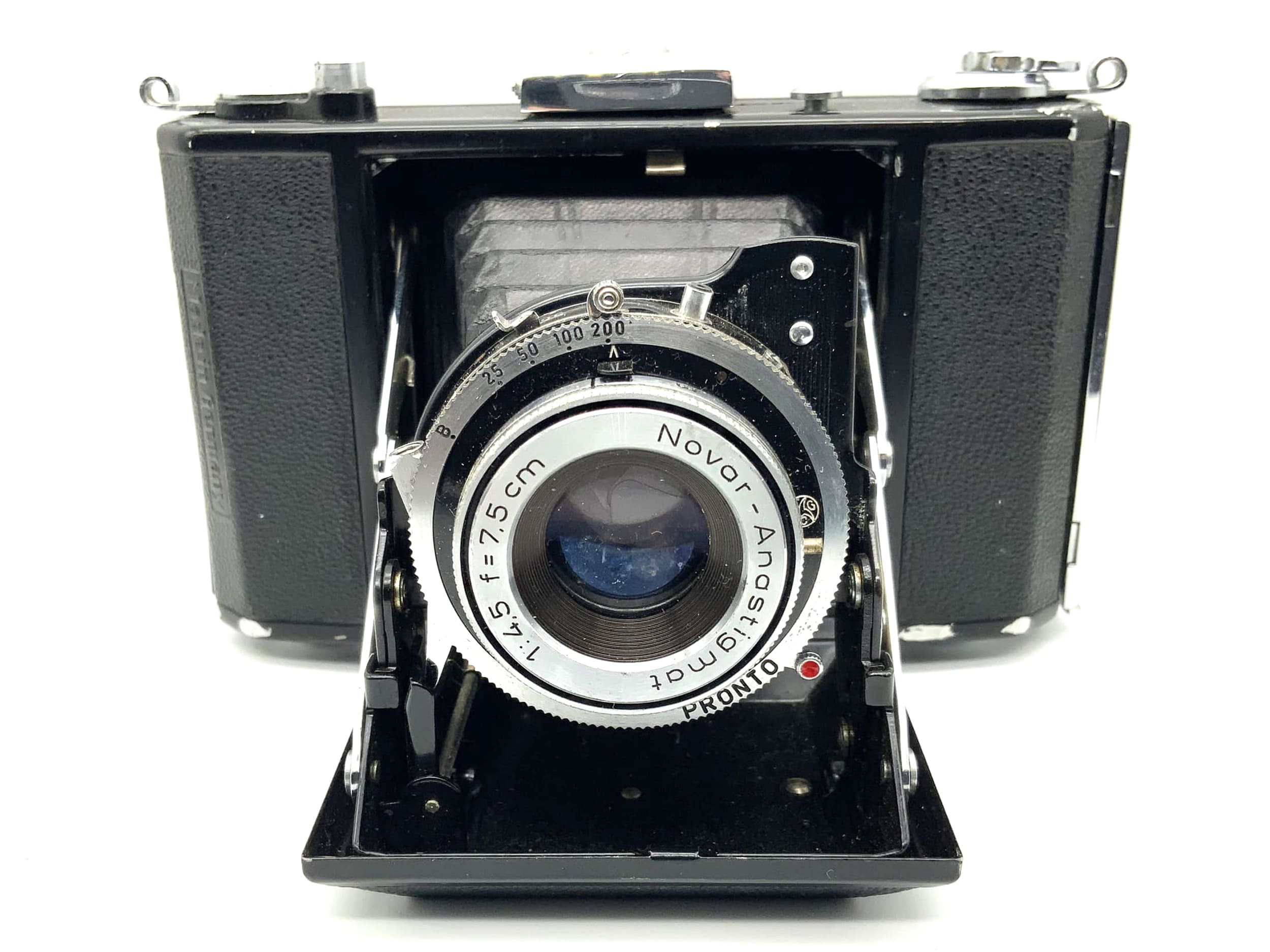 Zeiss Ikon 515/16 Klappkamera mit Novar-Anastigmat 1:4.5 f=7,5cm Pronto
