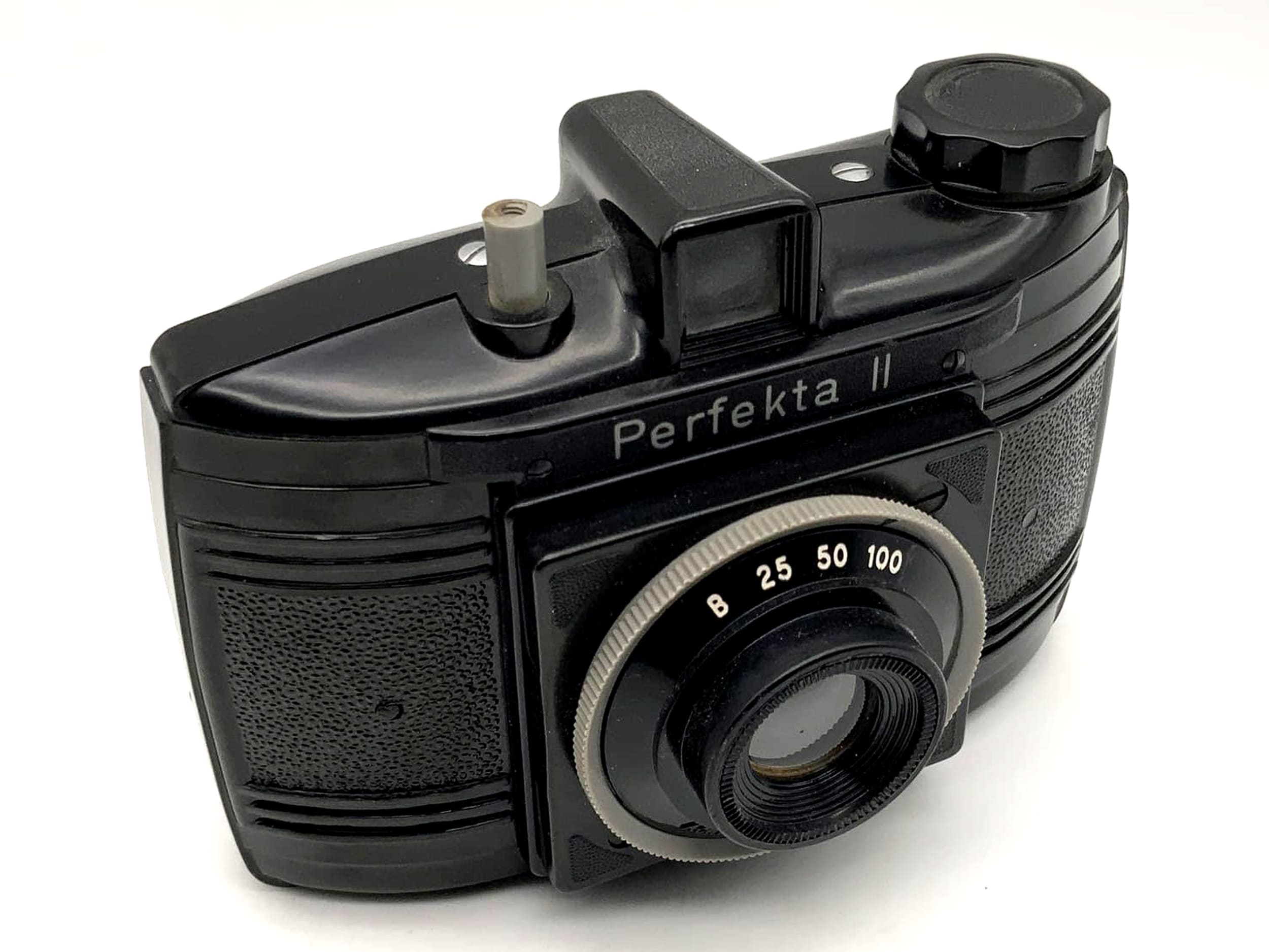 VEB Perfekta II Rollfilmkamera mit Achromat 1:7.7/80 Rheinmetall