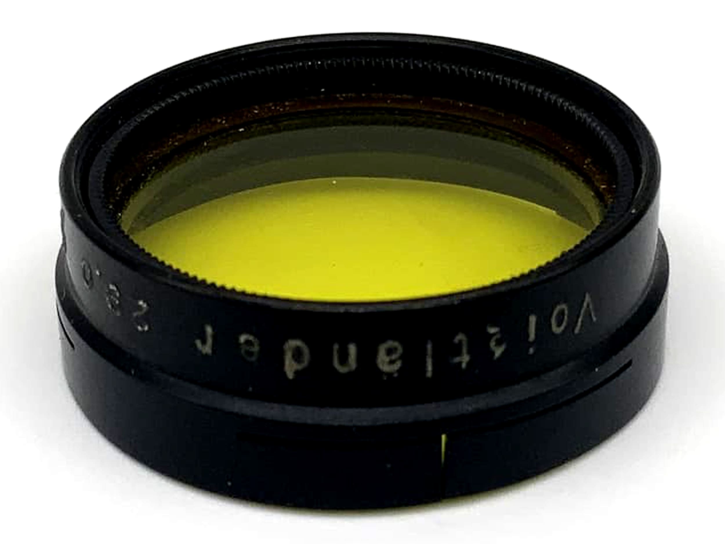 Voigtländer 29mm alpha yellow color filter, slip-on filter