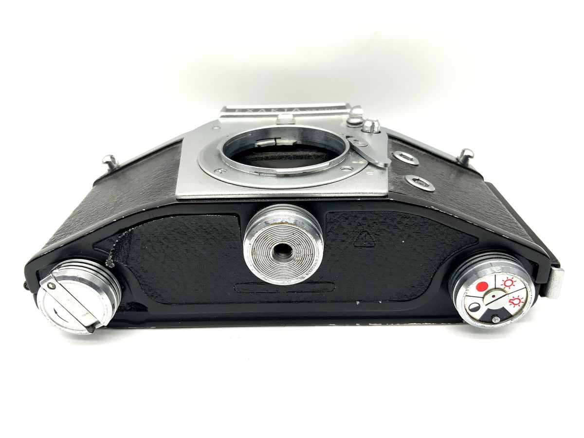 Exakta VX500 35mm SLR analog camera with waist-level viewfinder body (Exa)