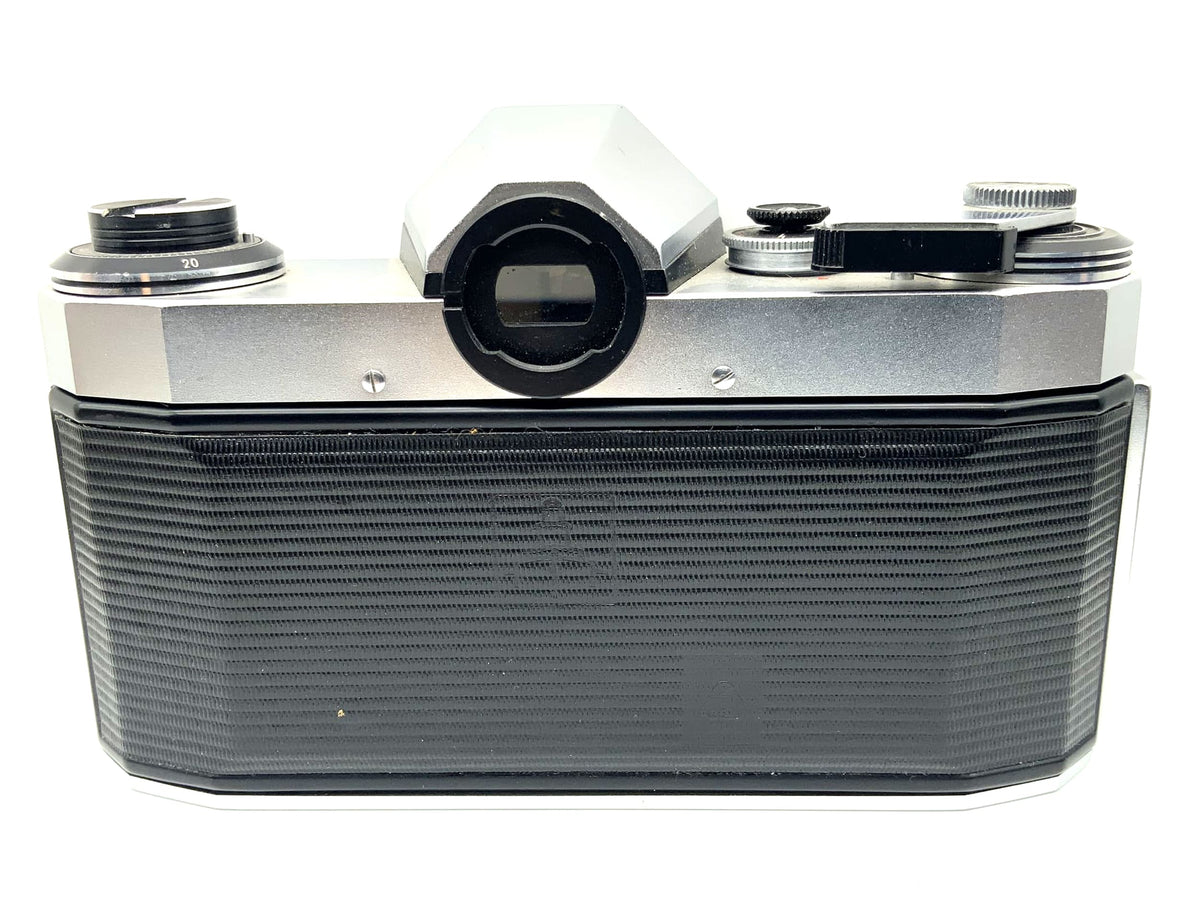 Appareil photo reflex analogique 35 mm Praktica nova, boîtier Pentacon (M42)