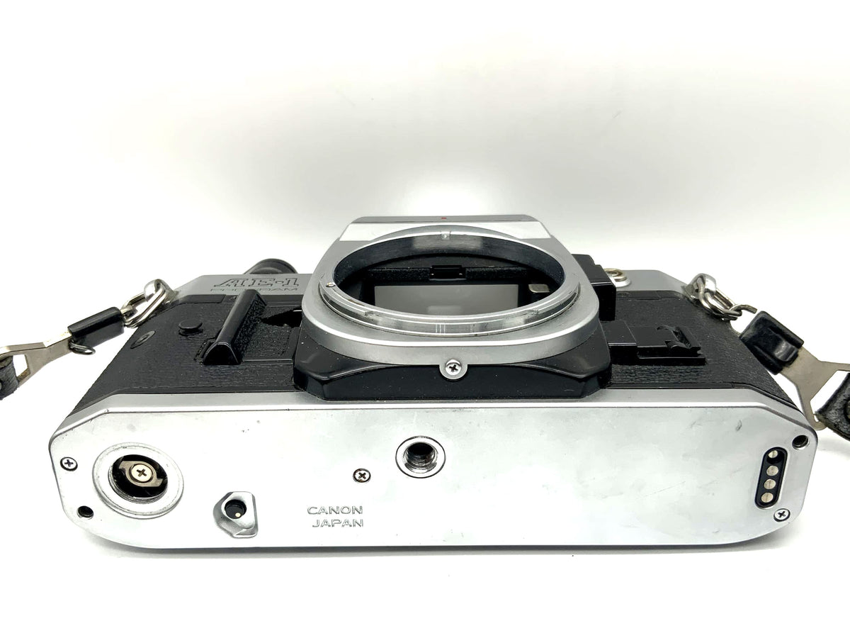 Canon AE-1 program 35mm SLR analog body (Canon FD)