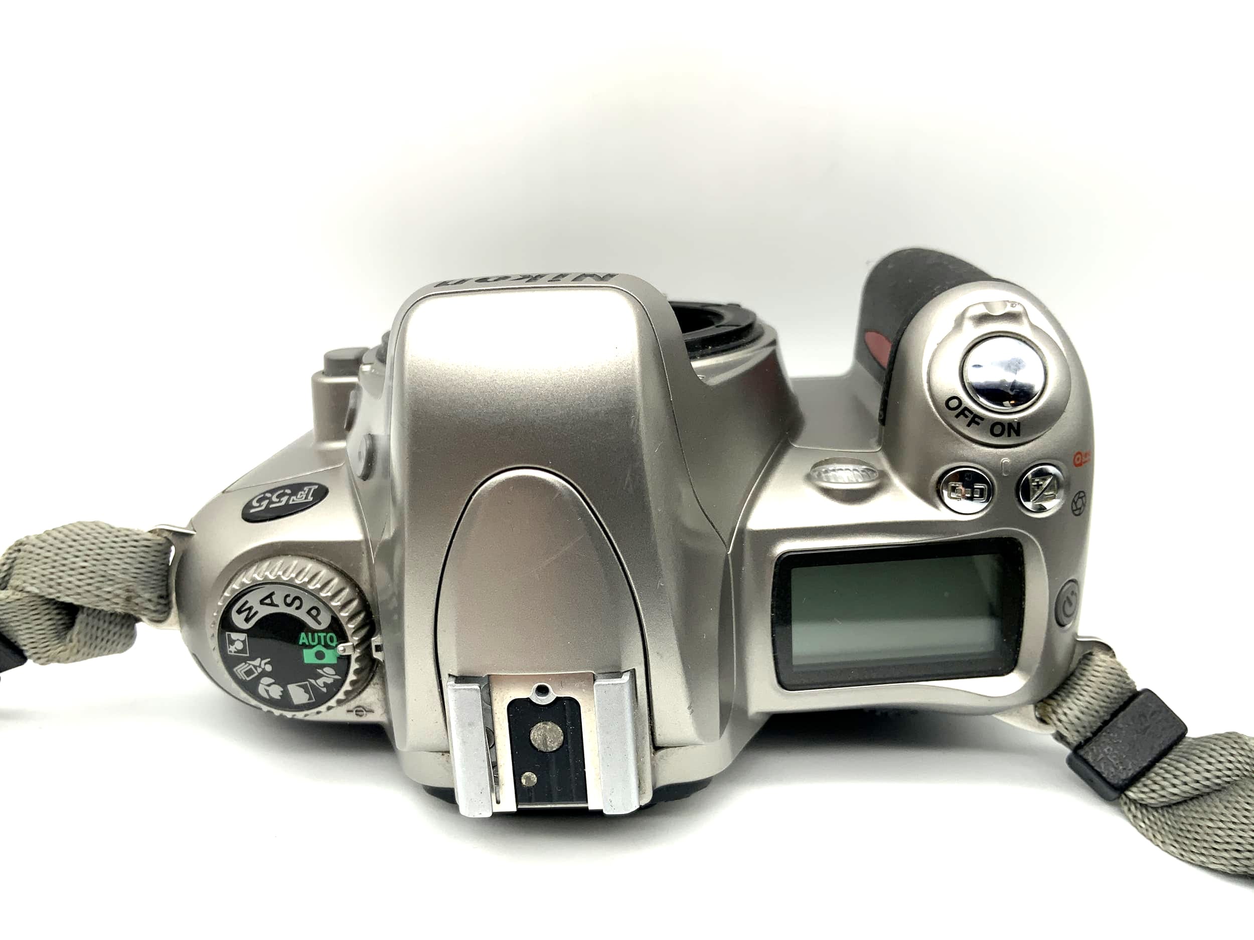 Nikon F55 35mm Spiegelreflexkamera SLR analog Body Gehäuse (Nikon AF)