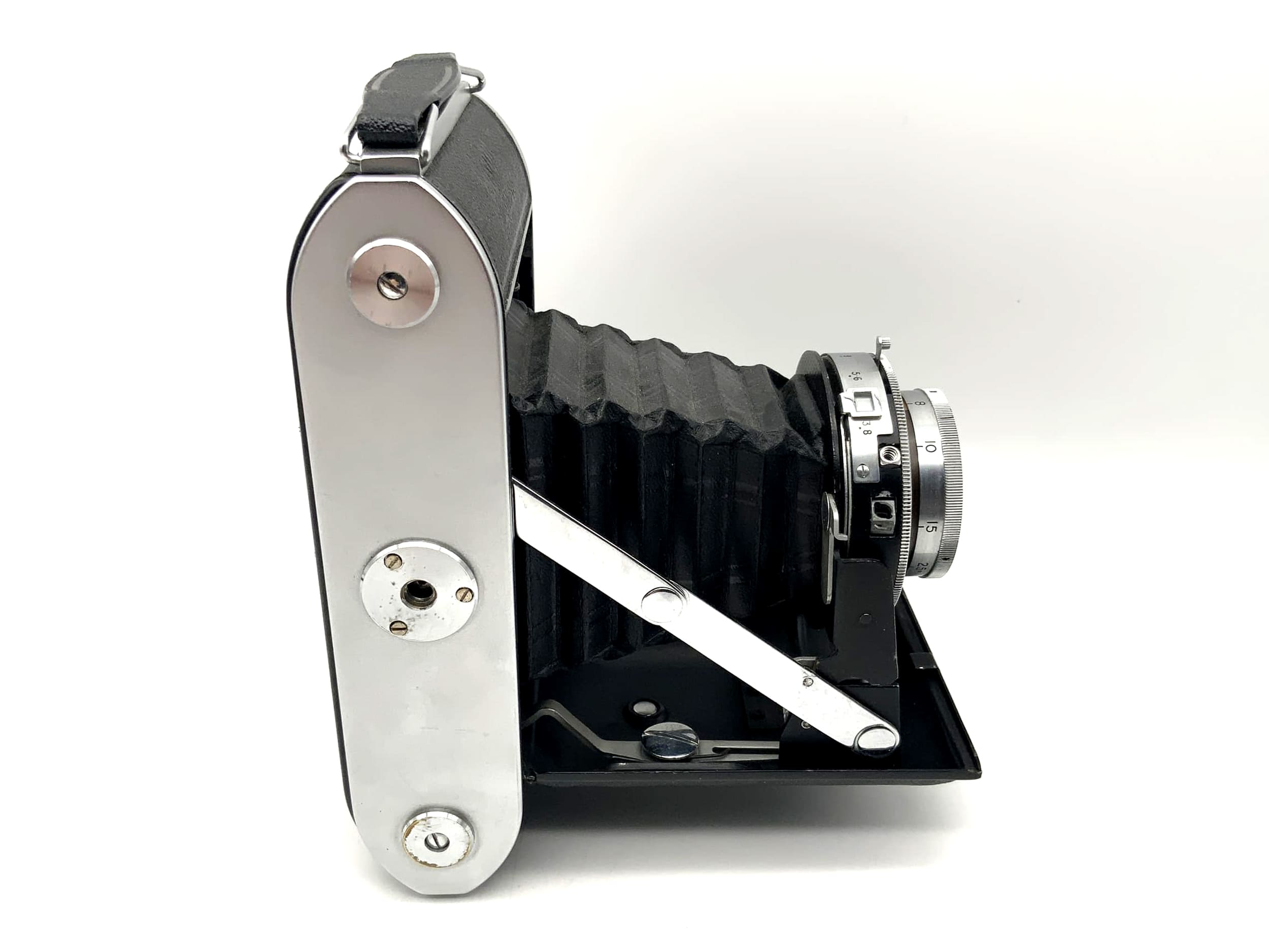 Ensign Selfix 820 Klappkamera mit 105mm XPRES f/3.8 Epsilon