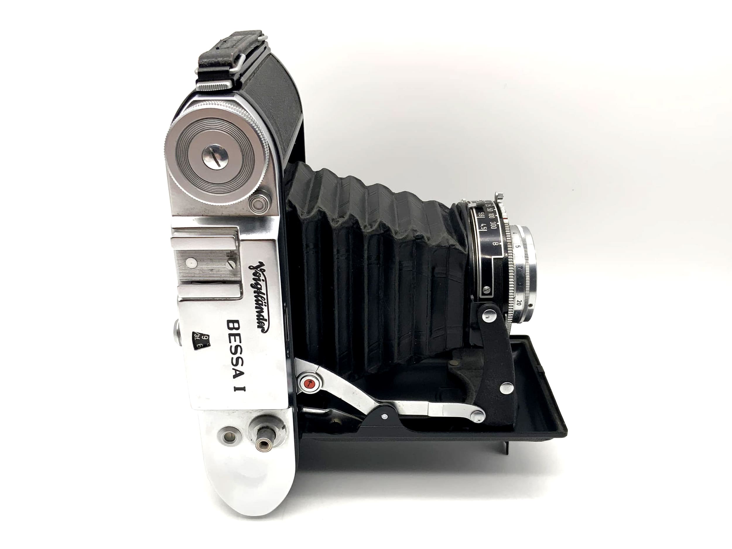 Voigtländer Bessa I Klappkamera mit Vaskar 1:4.5 / 105 Prontor-SV