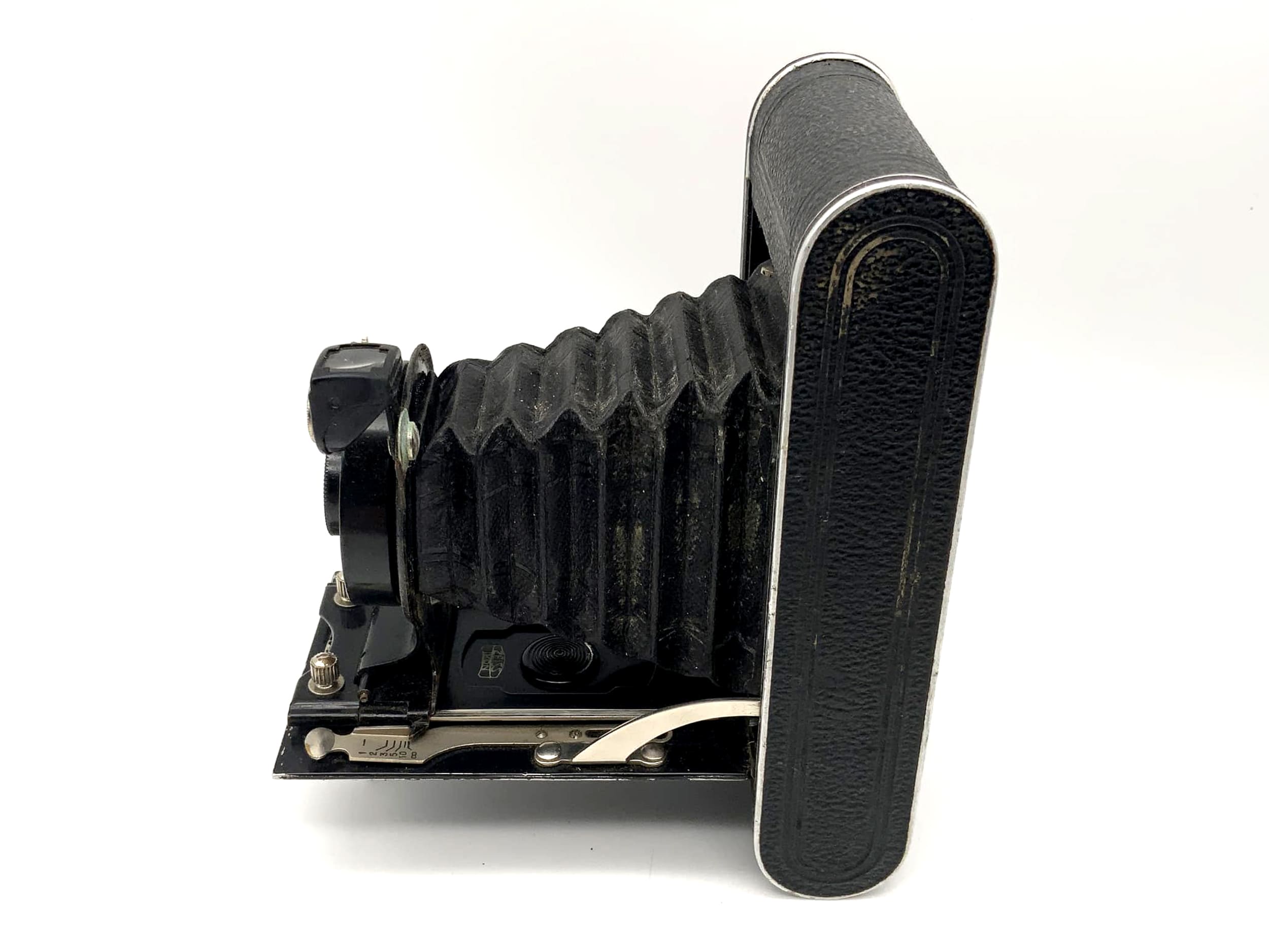 Zeiss Ikon Cocarette Klappkamera mit Contessa-Nettel Trinastigmat 1:6.8 f=9cm