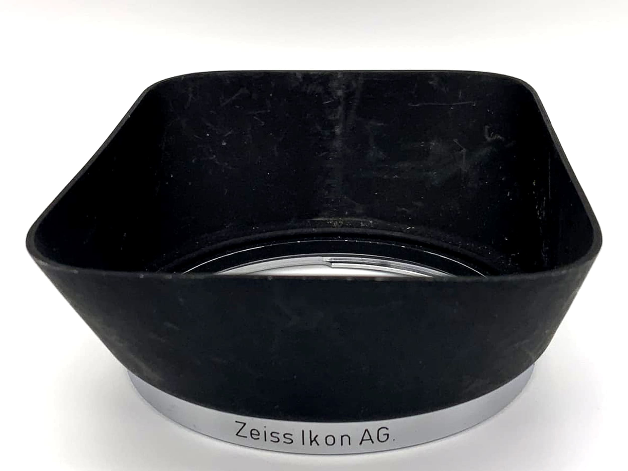 Zeiss Ikon B56 f 21-35mm Gegenlichtblende Metall schwarz für Contarex lenshood