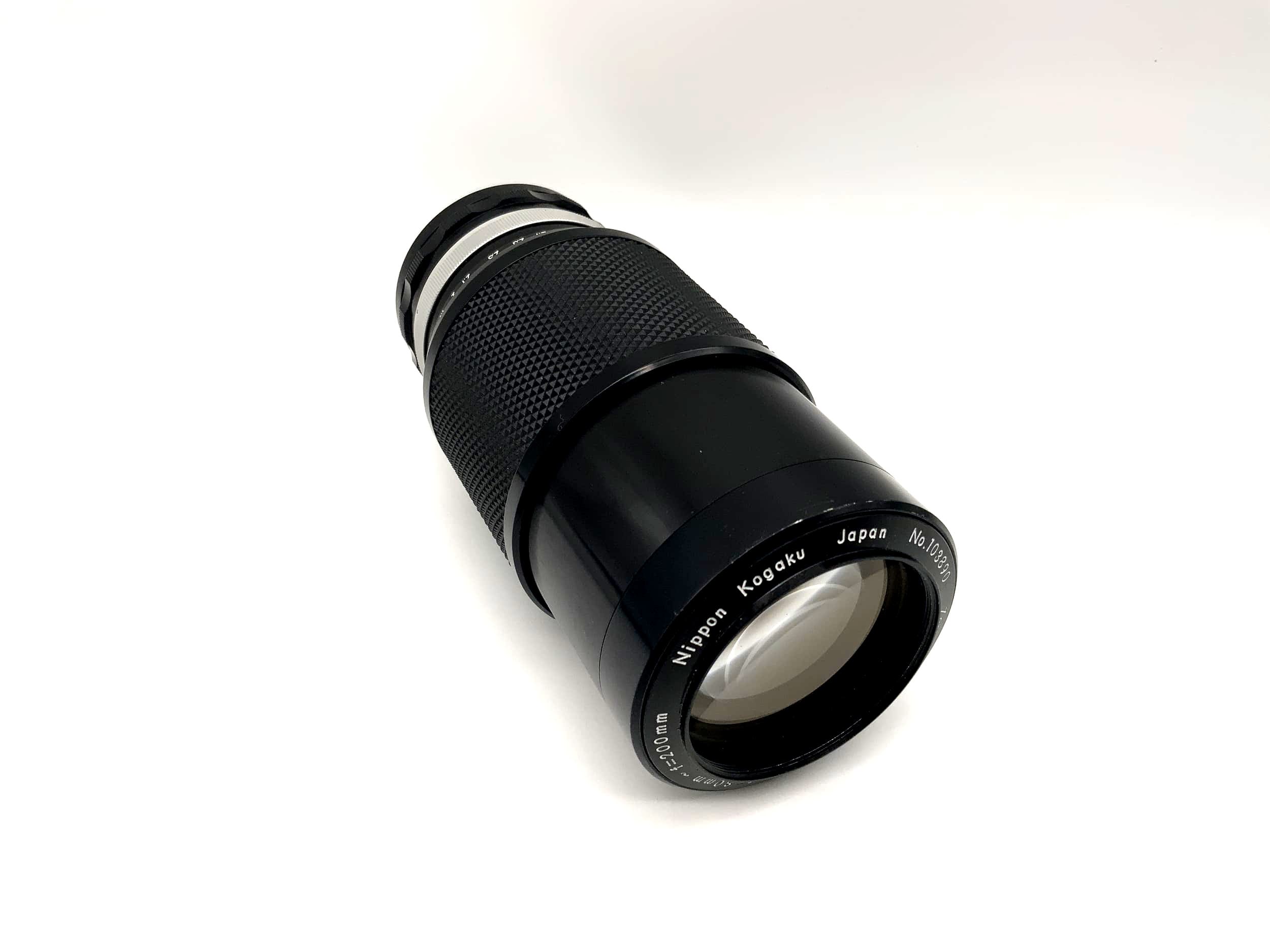 Nippon Kogaku 80-200mm 1:4.5 Objektiv Zoom-Nikkor Auto Camera Lens (Nikon F)